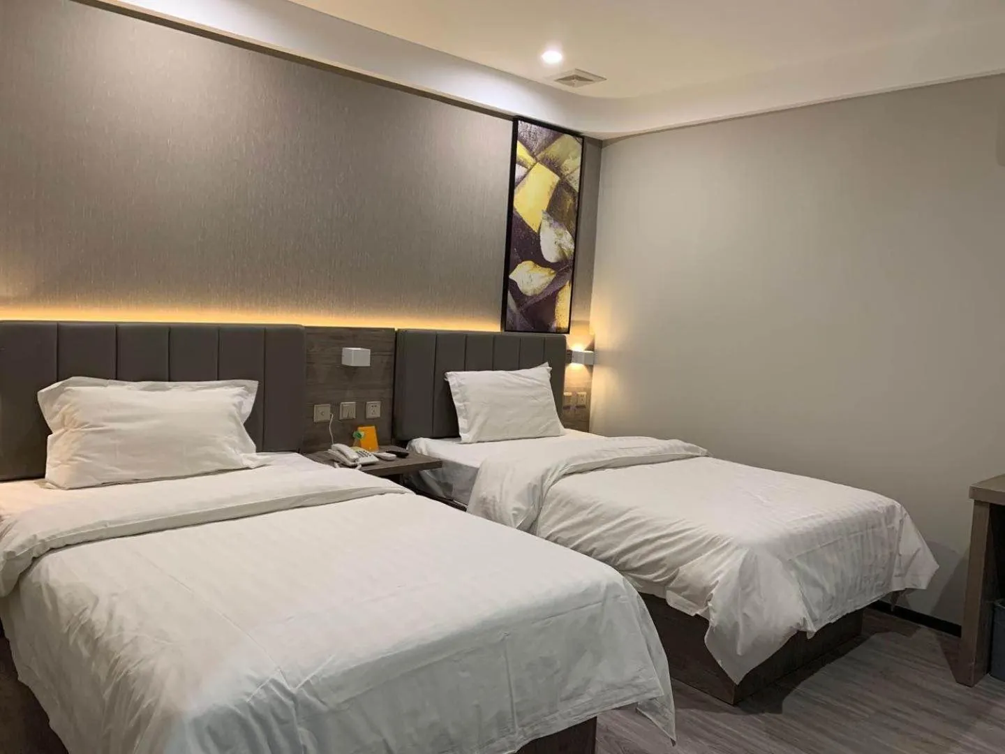 Bed in 7Days Premium Beijing South Railway Station Jiaomen East Subway Station Branch