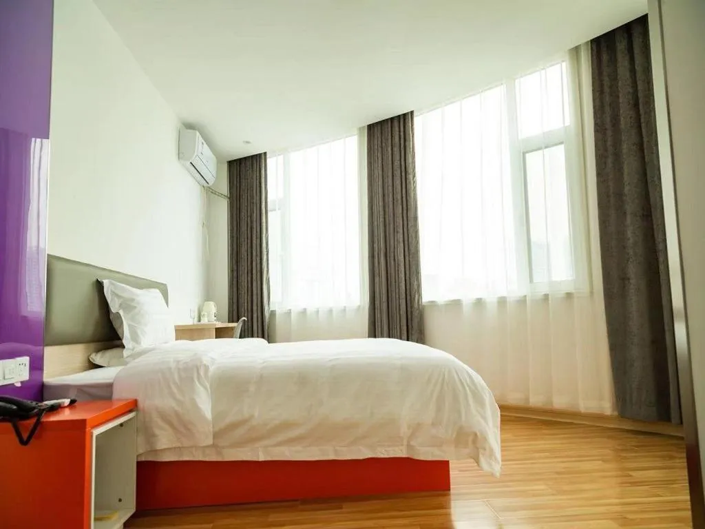 Bed in 7Days Inn Dongying Taihangshan Road Business Park Branch