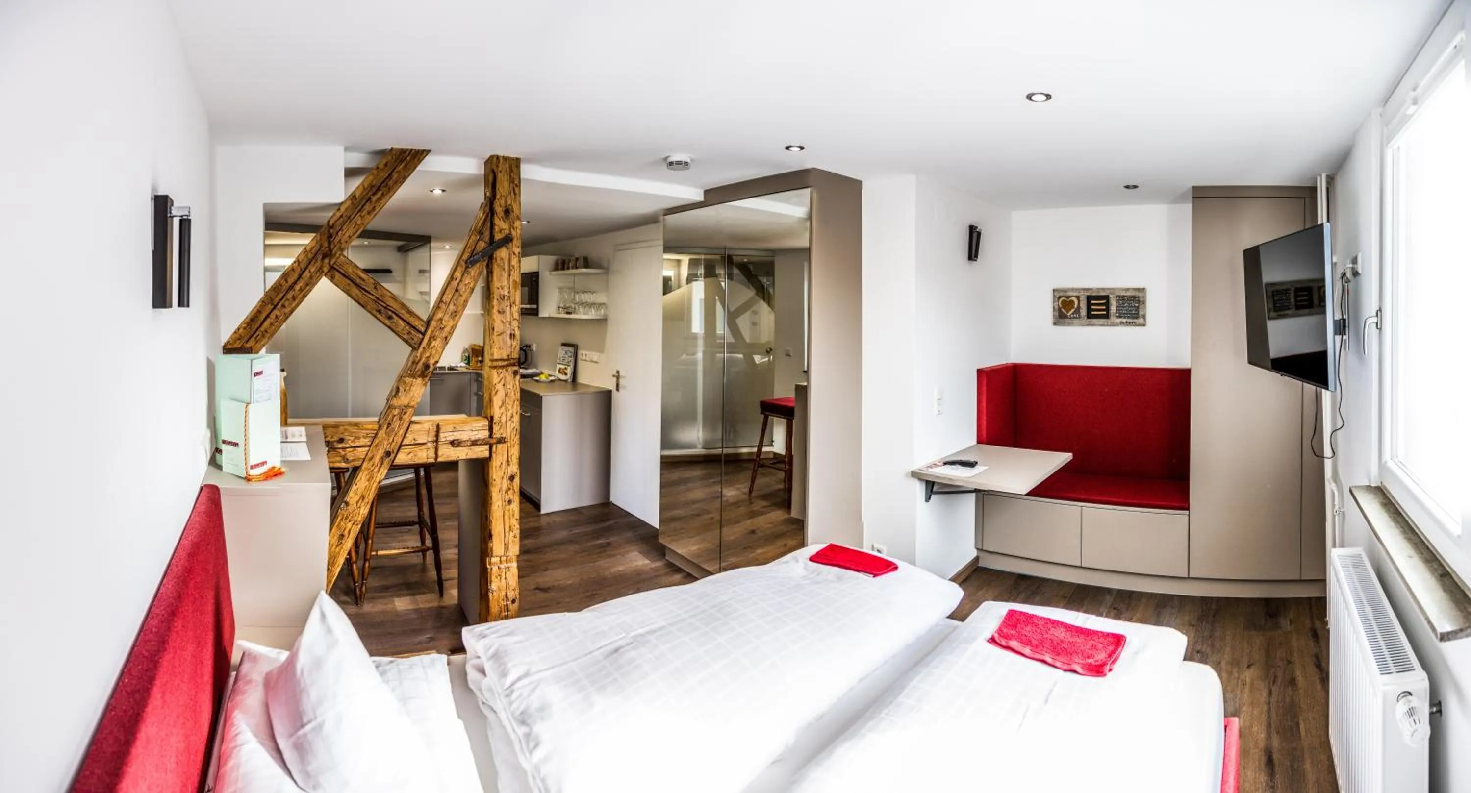 Bed in Hotel Restaurant Krehl's Linde