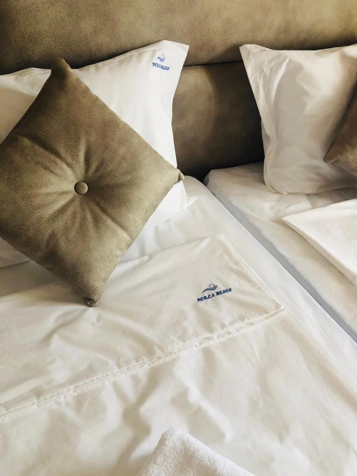 Bed in Hotel PERLA BEACH