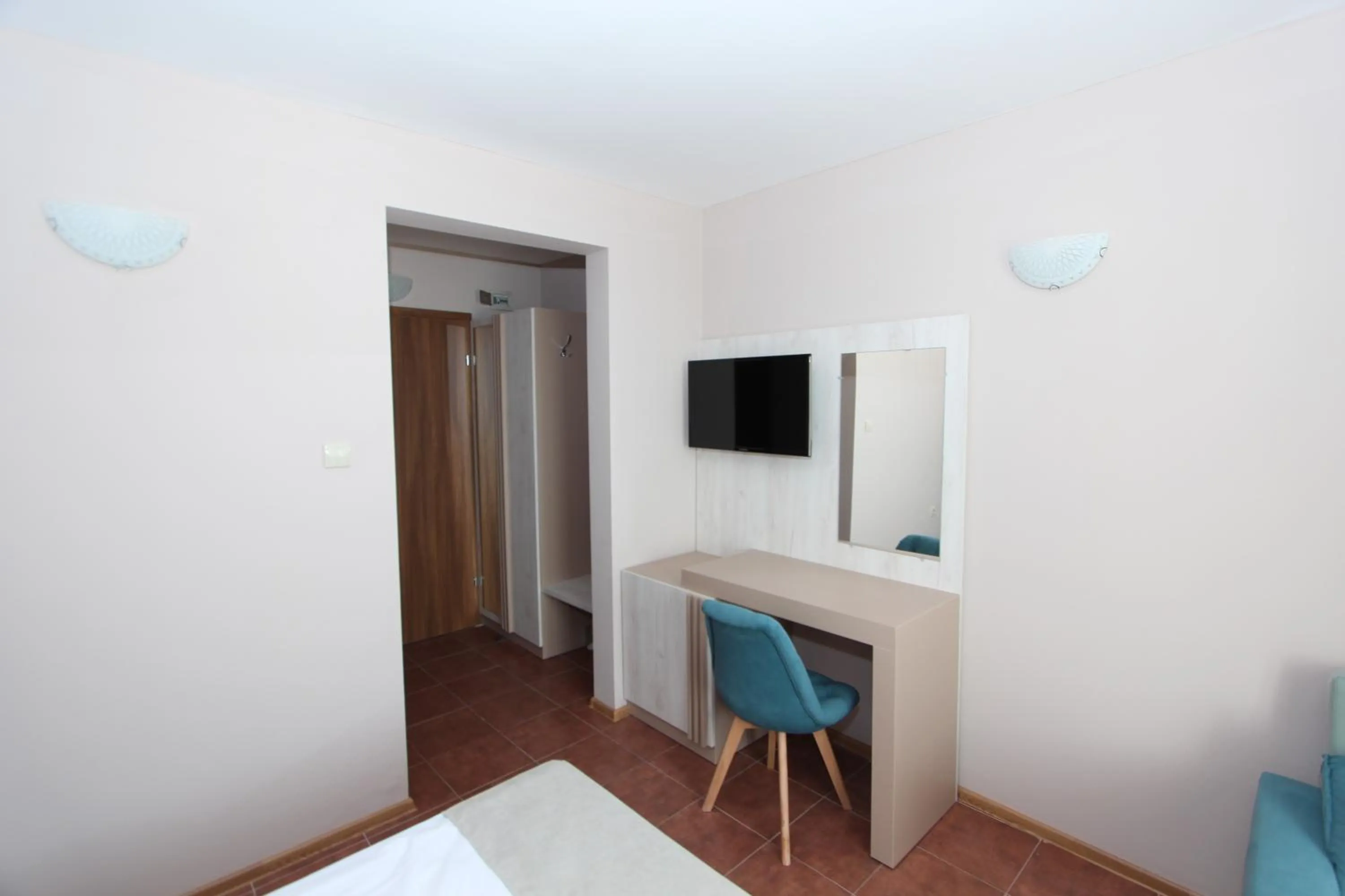 Property building, Bed in Hotel PERLA BEACH