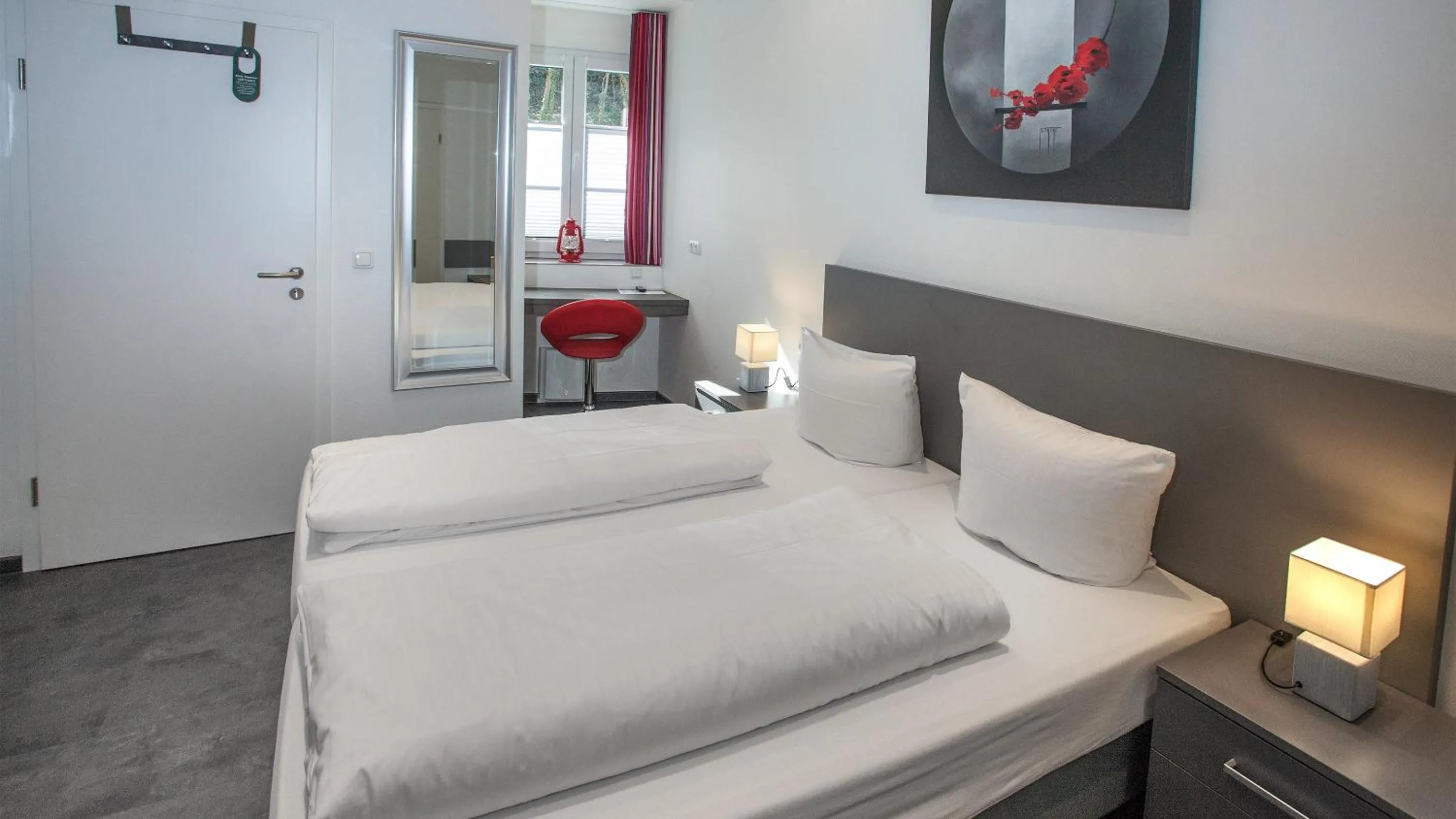 Bedroom, Bed in Hotel Zur Post