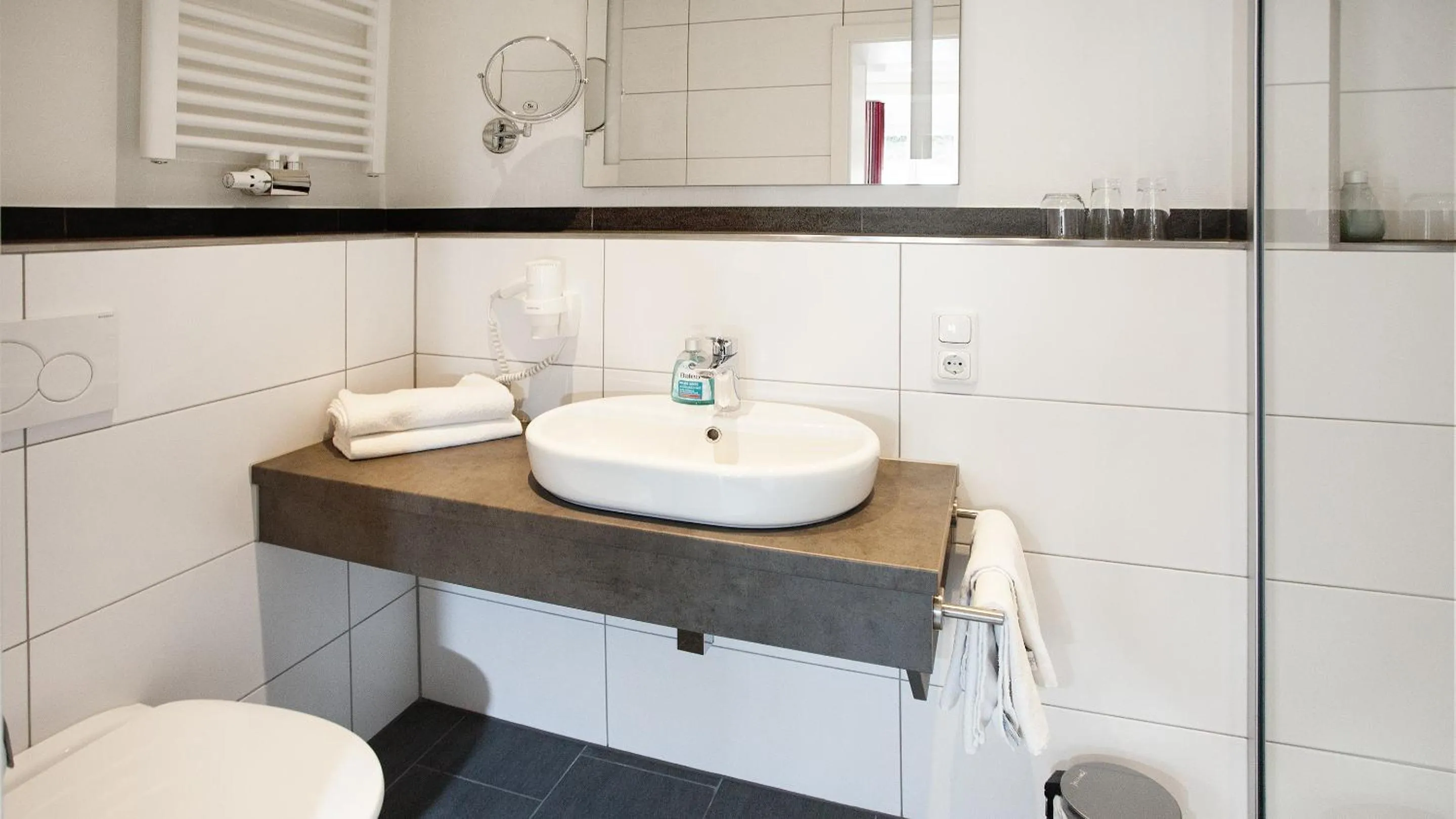 Bathroom in Hotel Zur Post