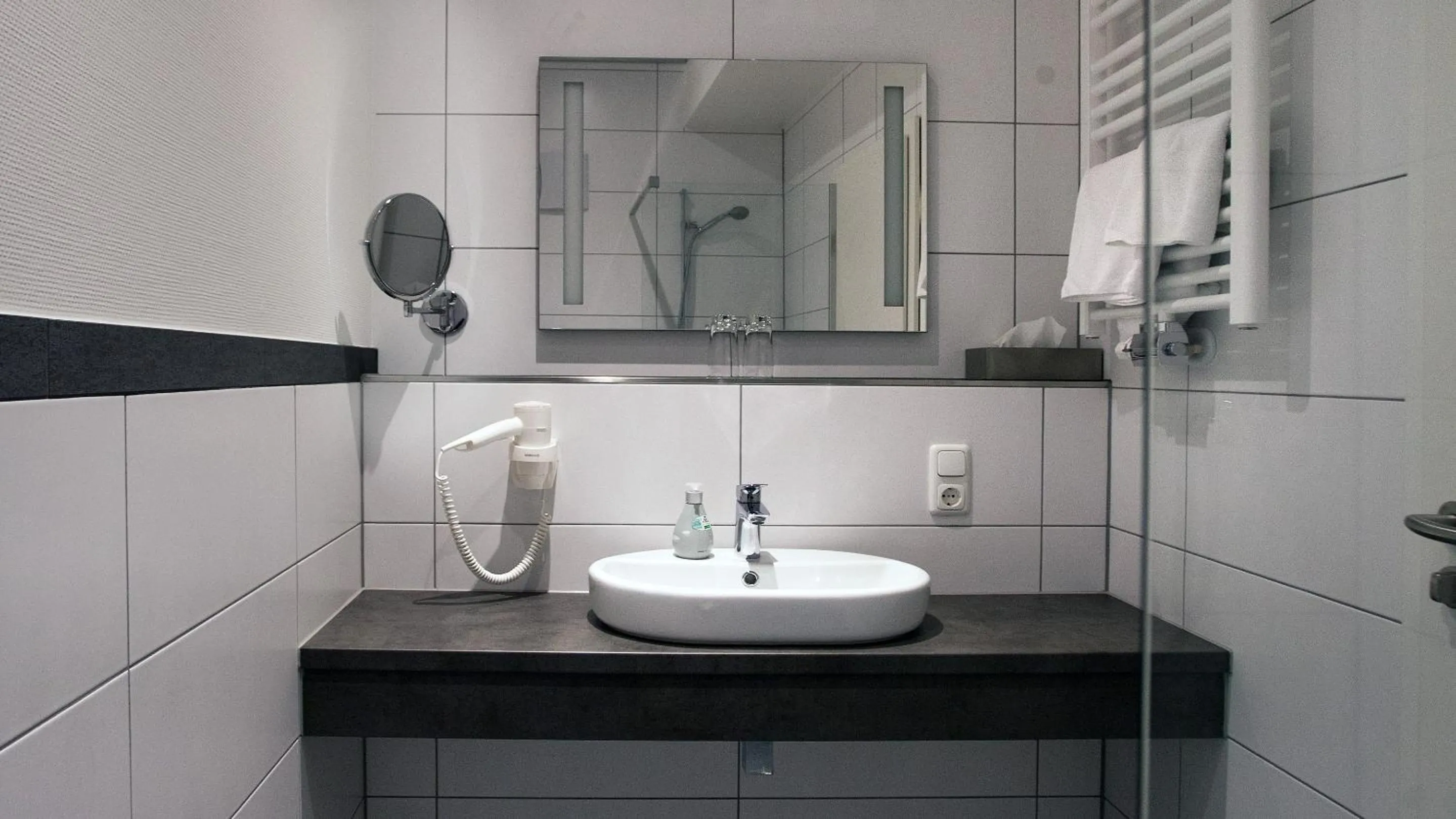 Bathroom in Hotel Zur Post