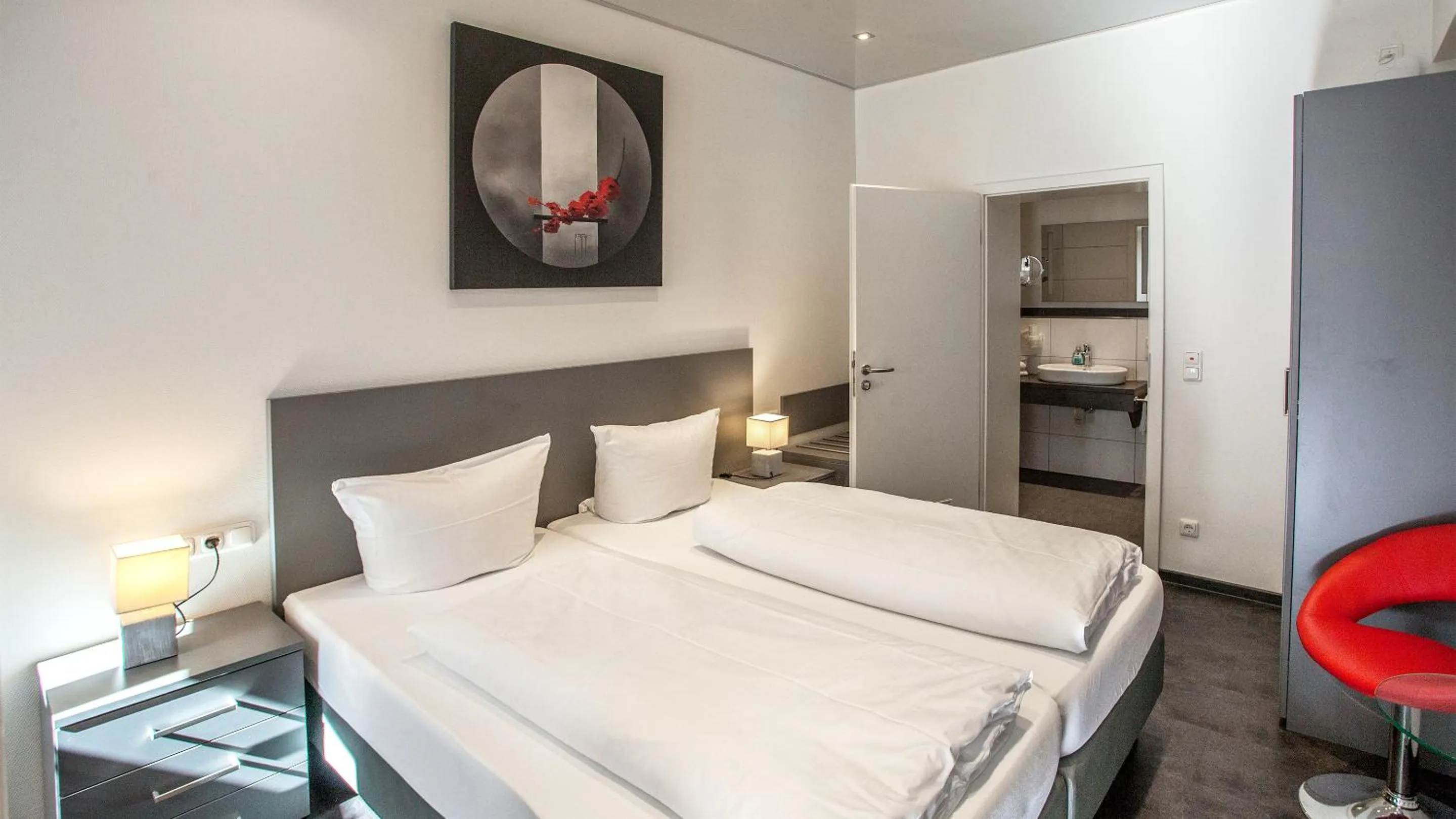 Bedroom, Bed in Hotel Zur Post