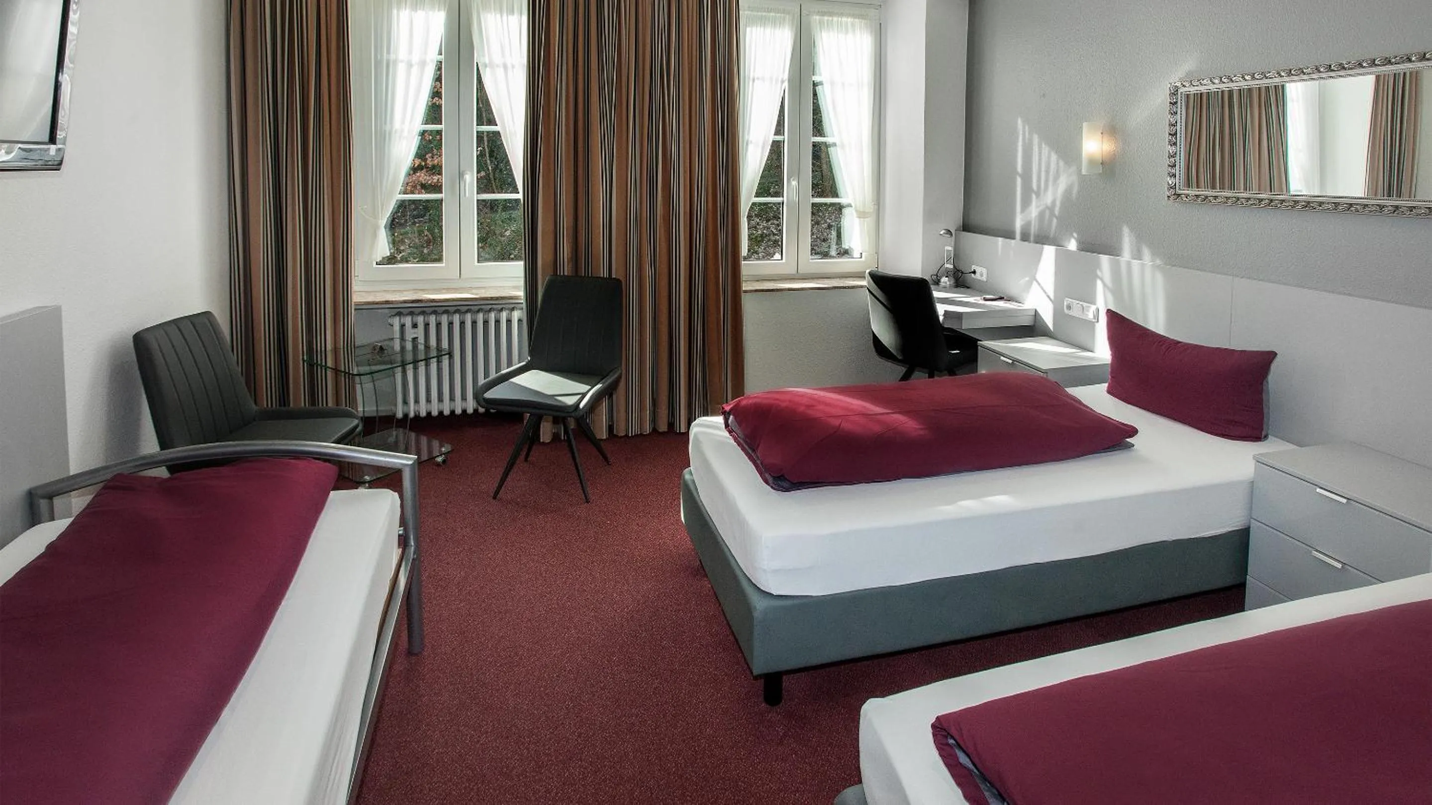Bedroom, Bed in Hotel Zur Post