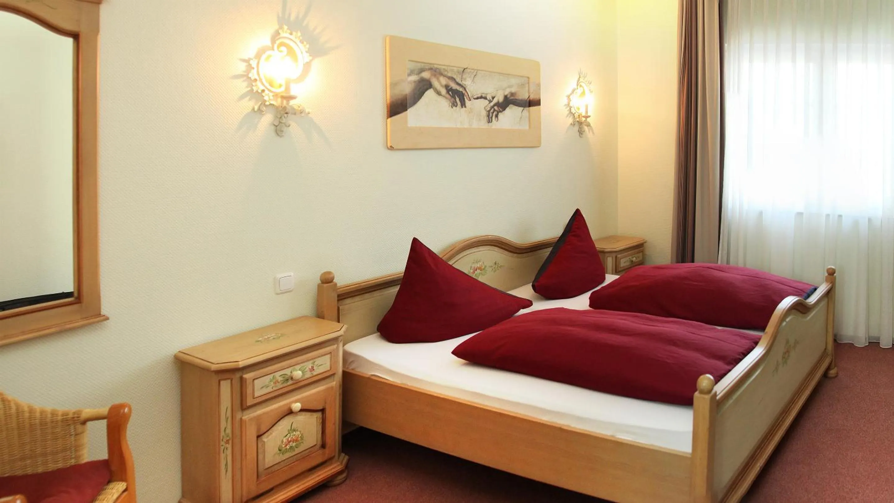 Bedroom, Bed in Hotel Zur Post