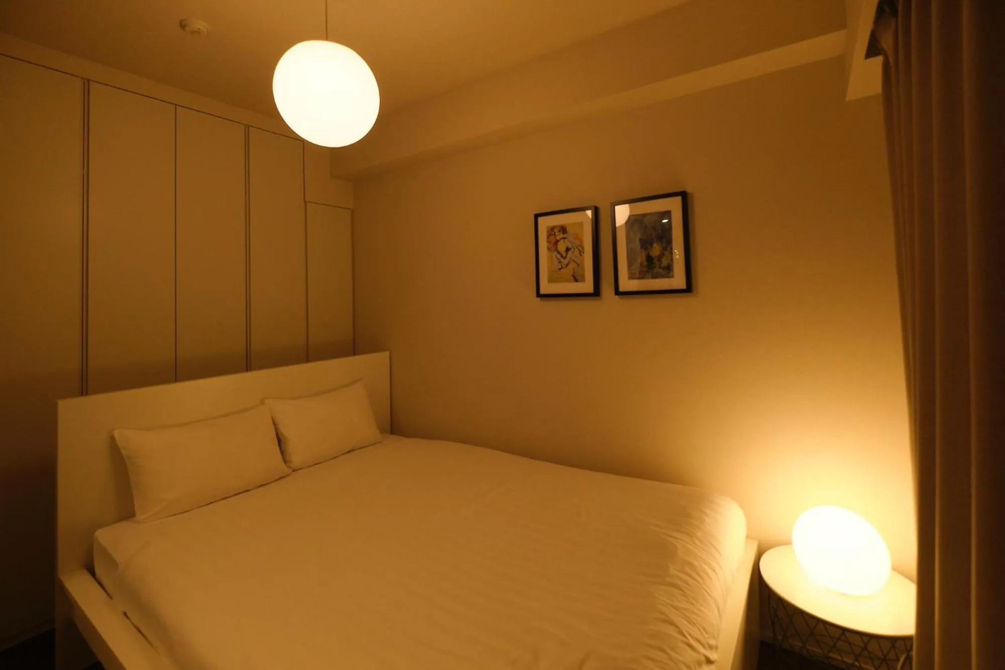 Bed in HIZ HOTEL Ginza