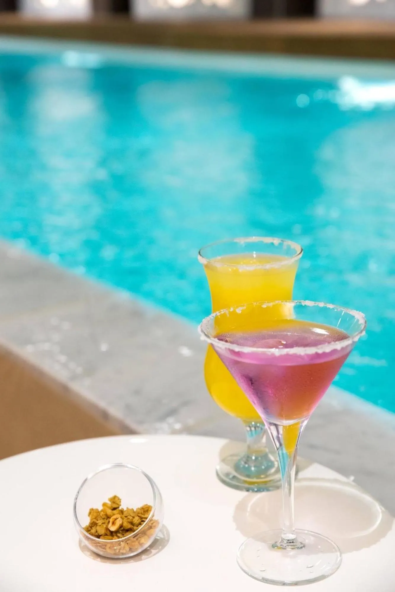 Swimming pool in Les Jardins de St Cloud