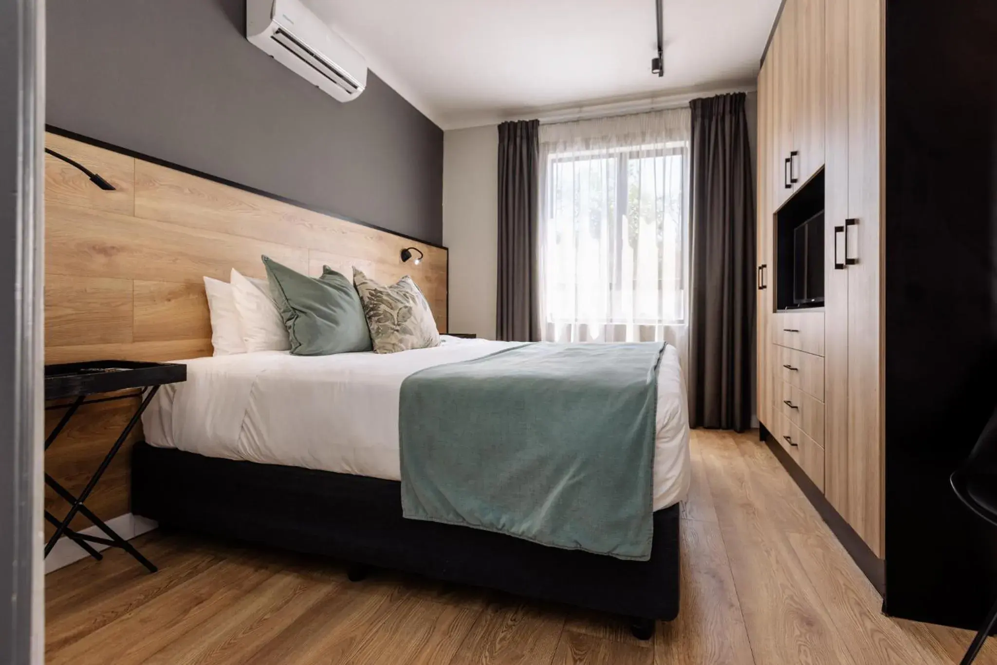 Standard Studio in MINT Hotel 84 on Katherine Standard Studio in MINT Hotel 84 on Katherine