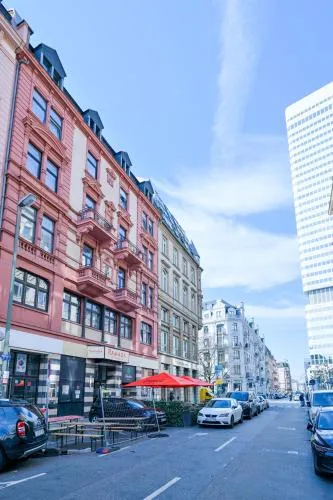 Ramada by Wyndham Frankfurt Central Station