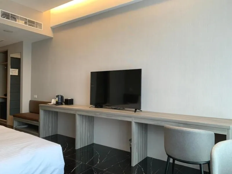 TV and multimedia, Bed in Champ De Rose Hotel