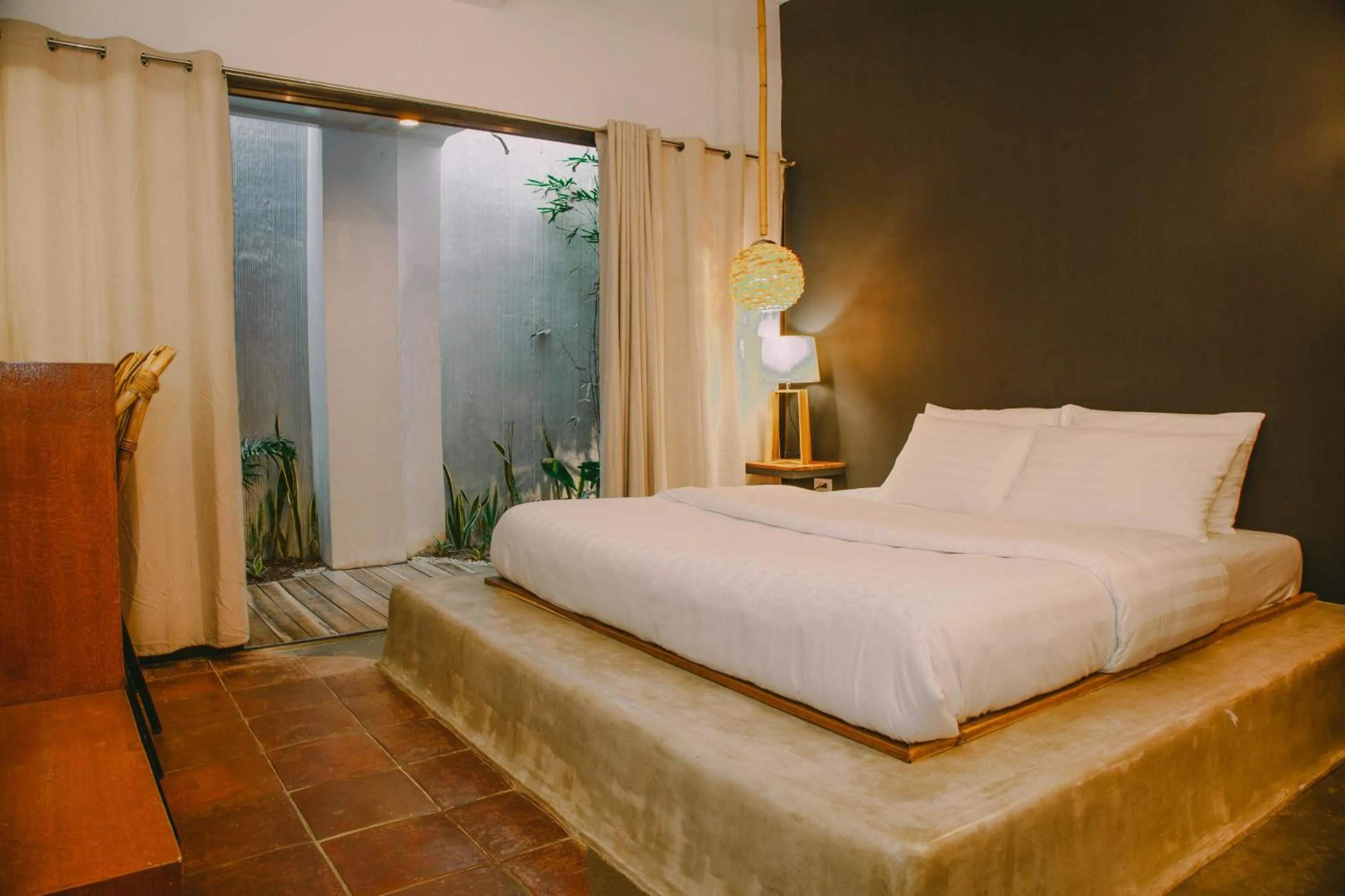 Garden, Bed in SANSE Boutique Hotel