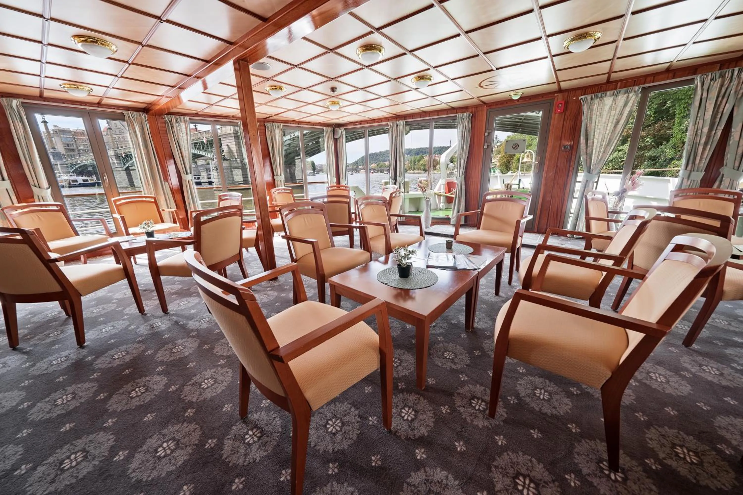 Lounge or bar in Florentina boat