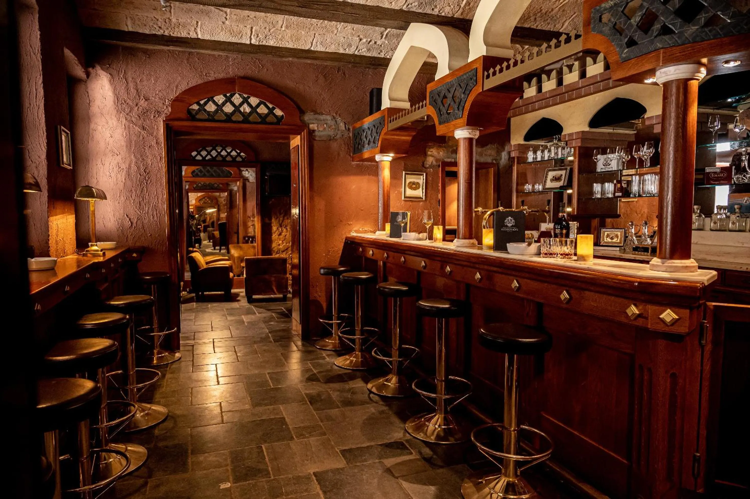 People in Schlosshotel Weyberhöfe