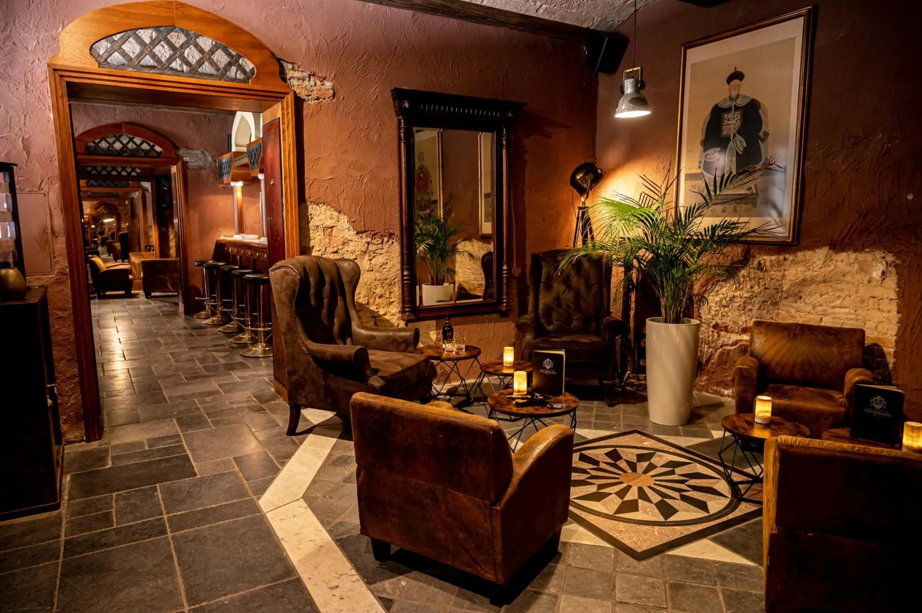 People in Schlosshotel Weyberhöfe