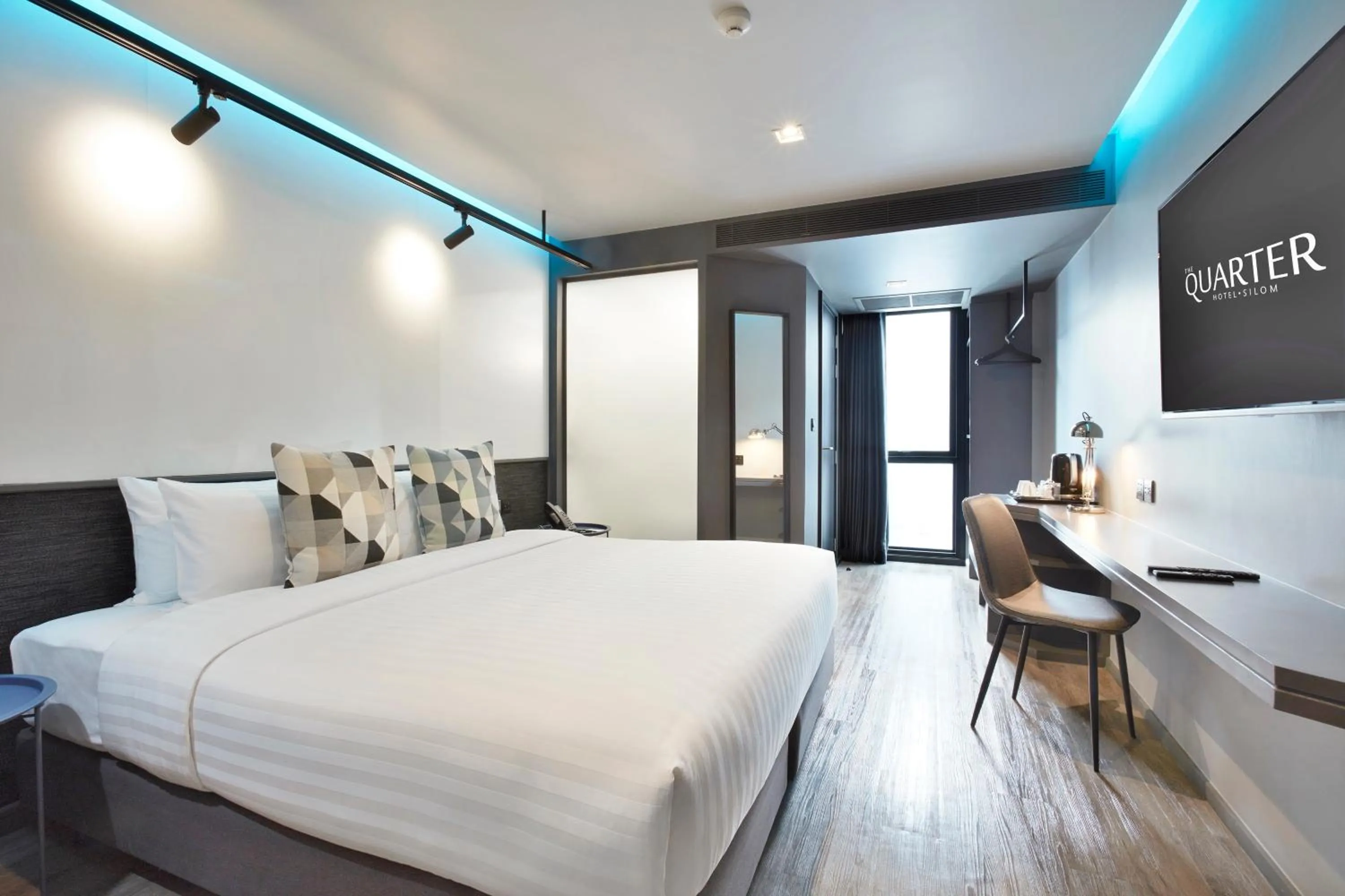 Bed in The Quarter Silom by UHG