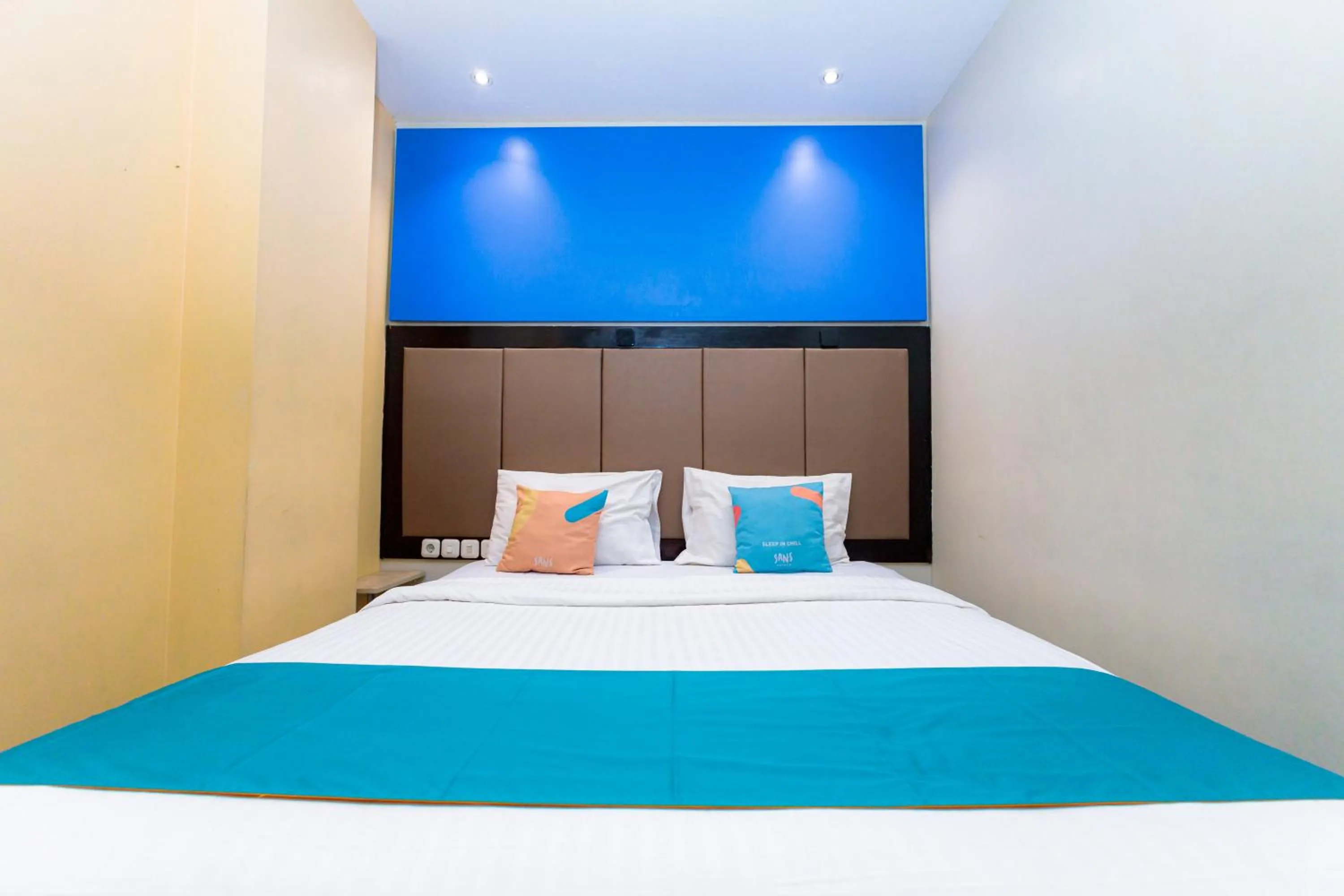Bedroom, Bed in Sans Hotel Liv Ancol by RedDoorz