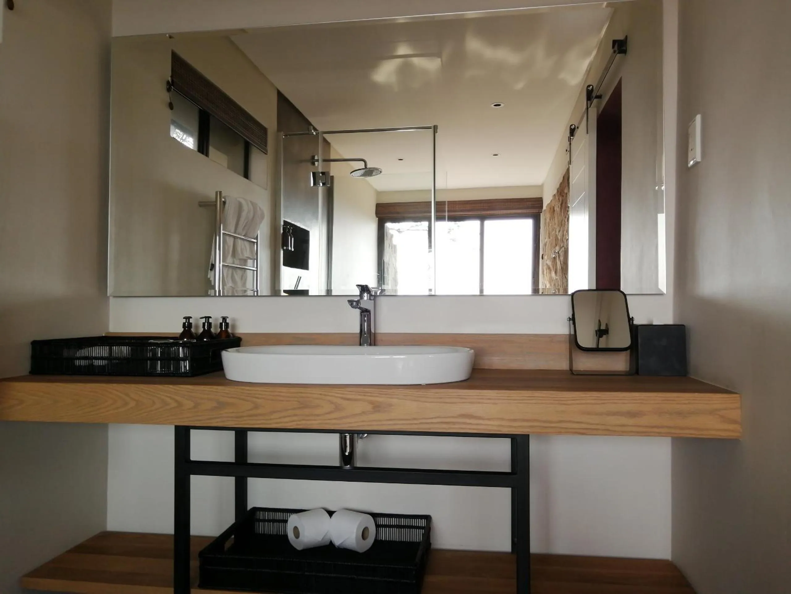 Bedroom in Zulu Rock Lodge - Babanango Game Reserve