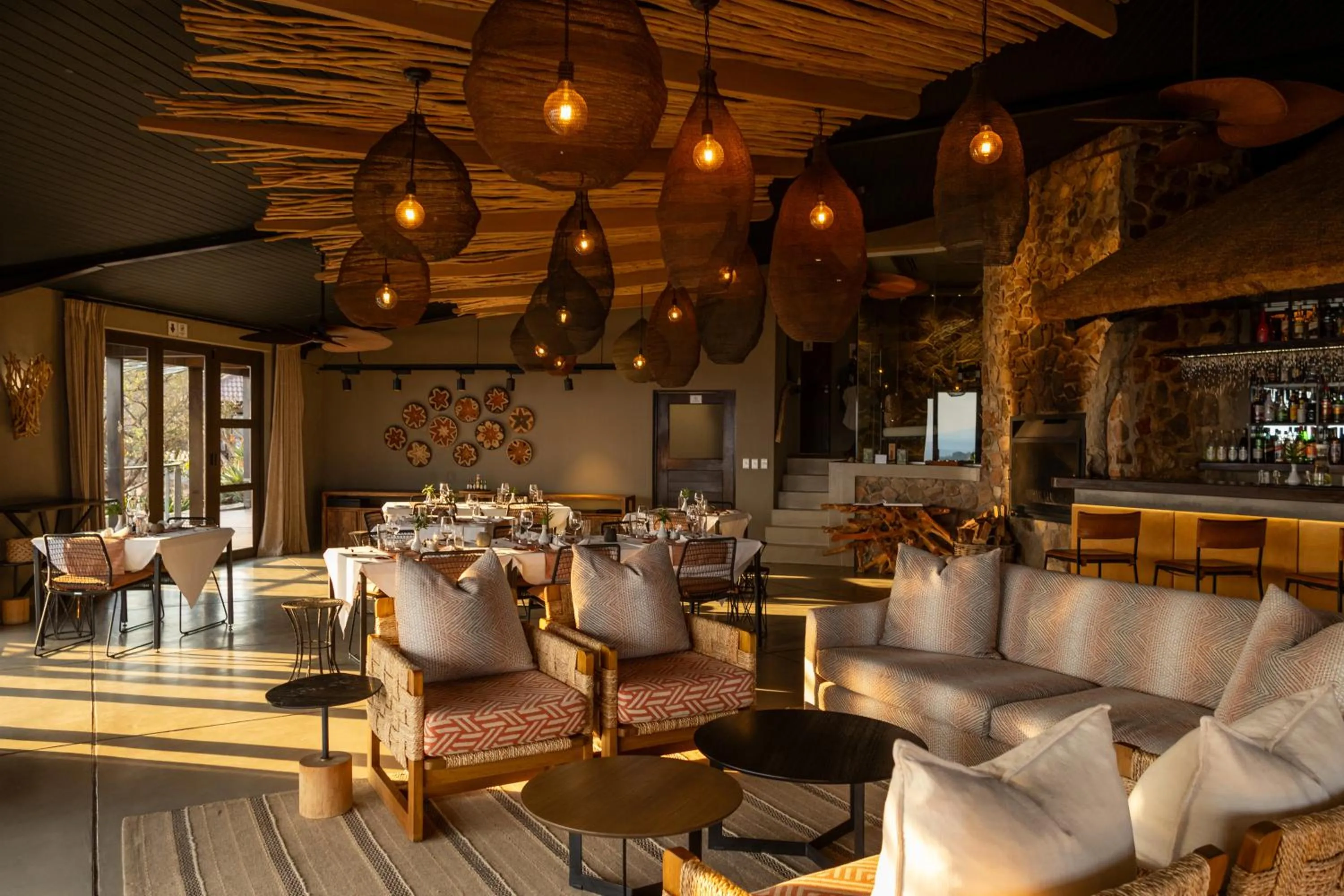Restaurant/places to eat in Zulu Rock Lodge - Babanango Game Reserve