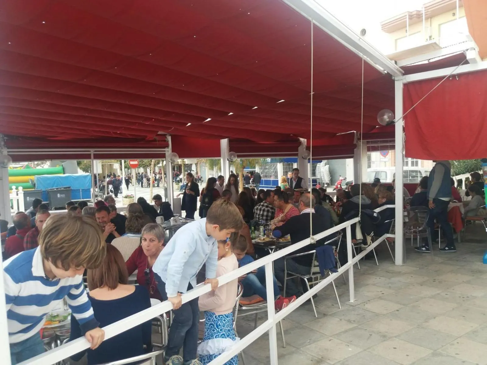 Restaurant/places to eat in HOSTAL COSTA SOL