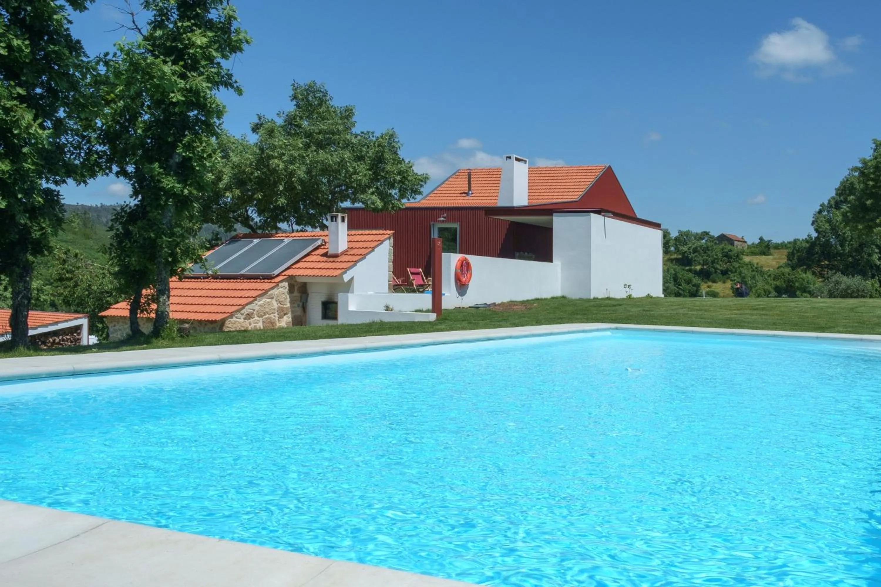 Swimming pool in Encosta do Sobreiro - Serra da Estrela