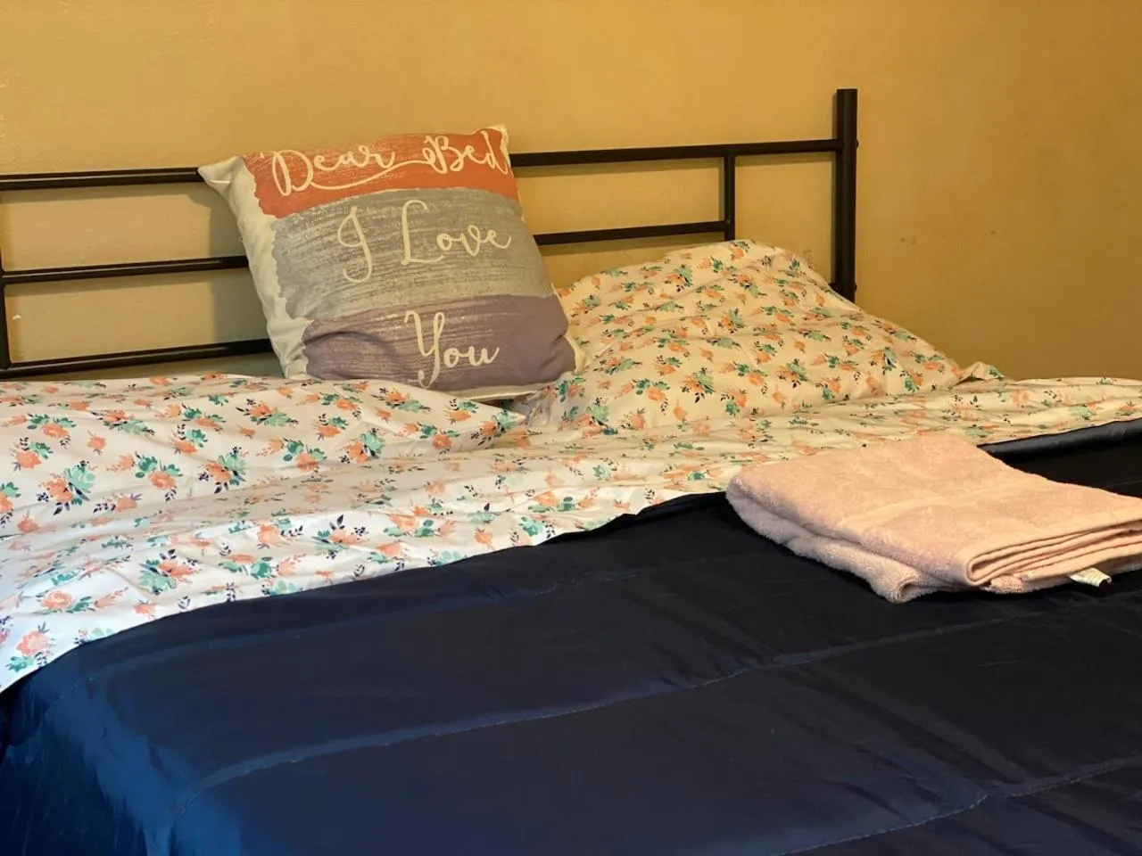 Bed in WHOLE Family - Rosemont