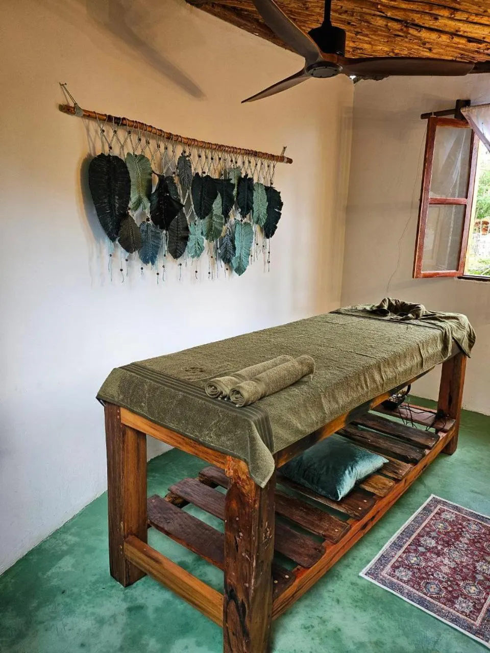 Massage in Babalao Bungalows