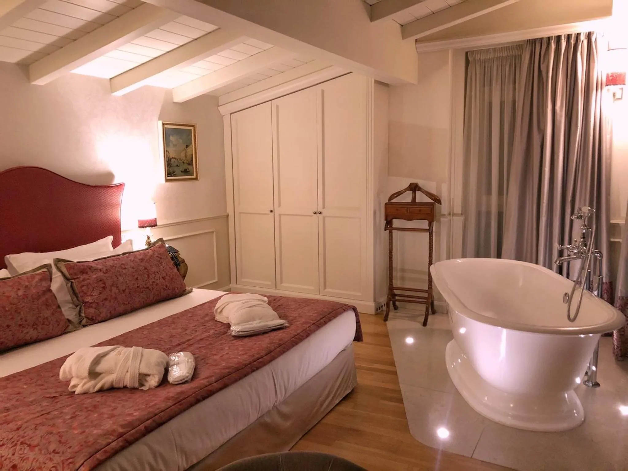 Bedroom, Bed in Relais Colle San Pietro