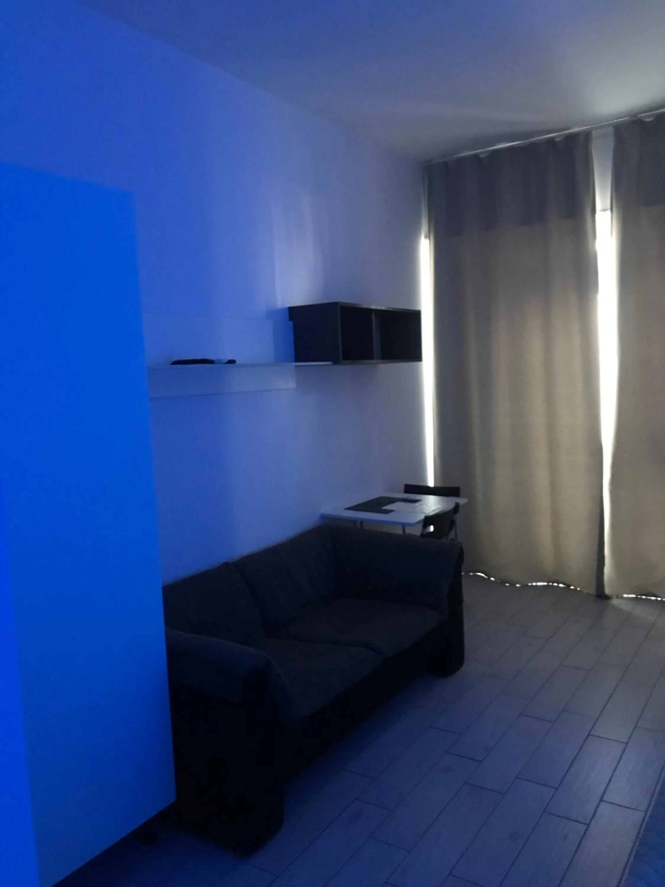 Photo of the whole room in fronteMare Faleria