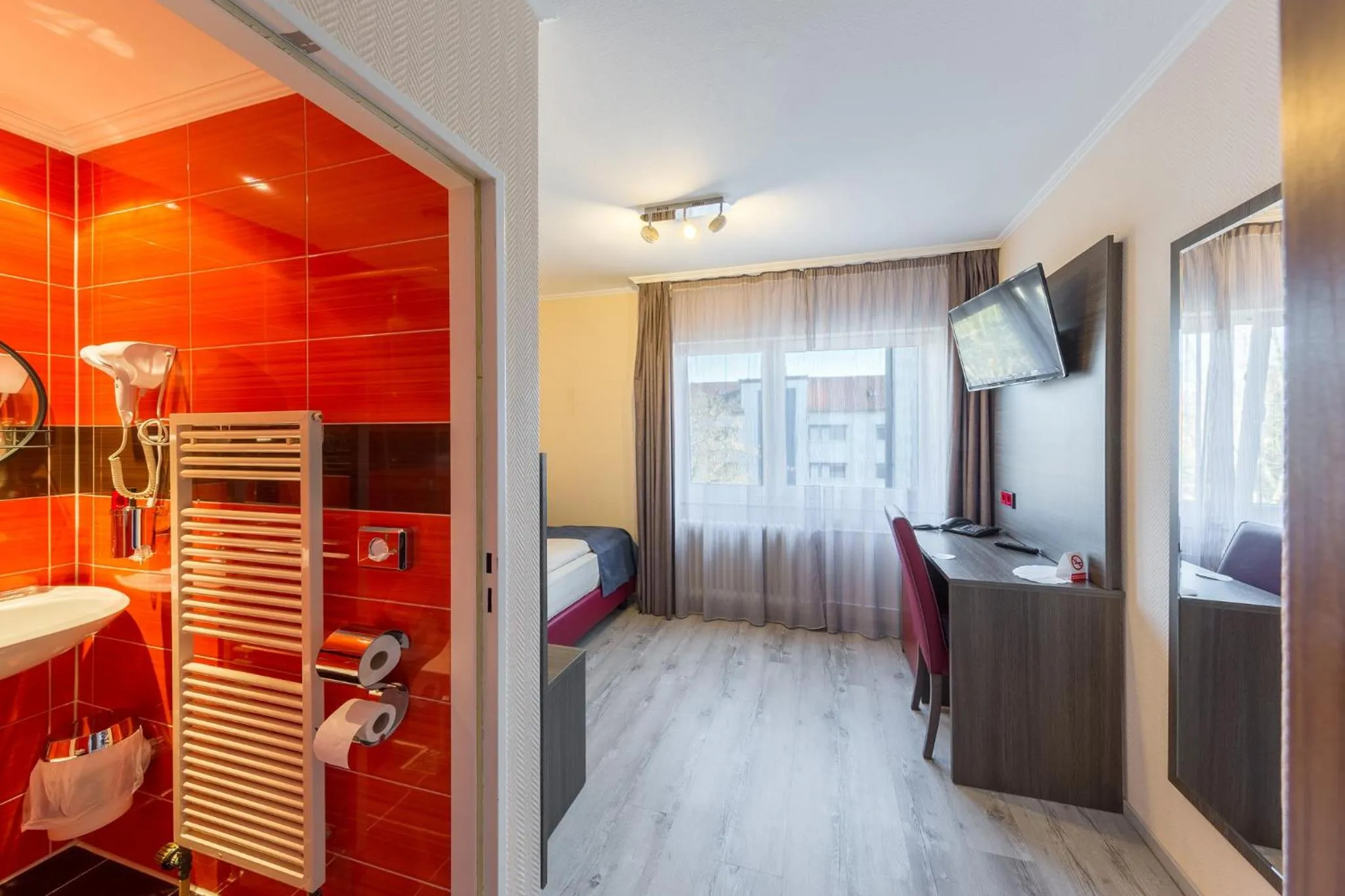 Bathroom in Hotel Klein Frankfurt