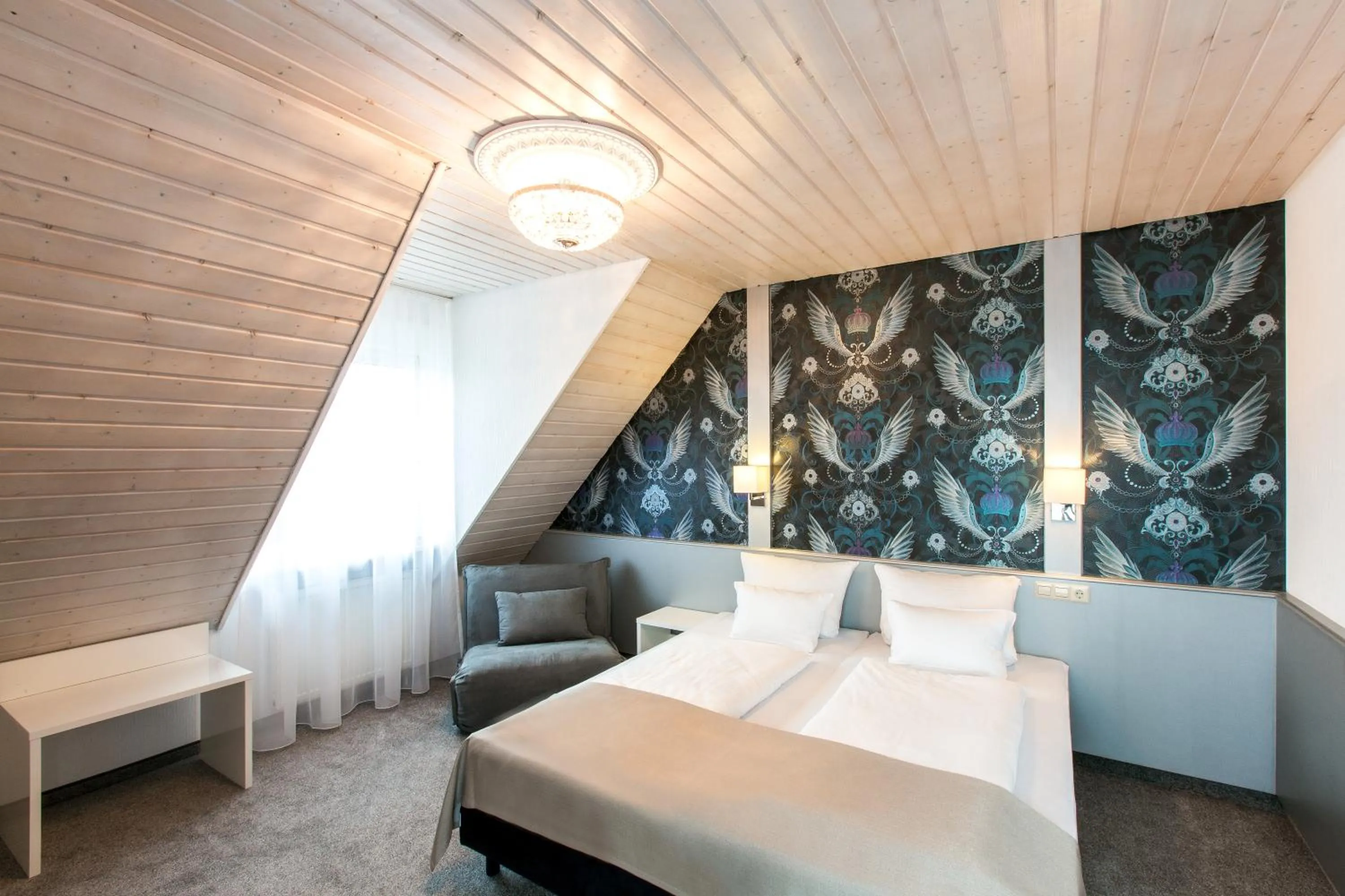 Bed in Hotel Hellers Twenty Four II -24h-Check-In-