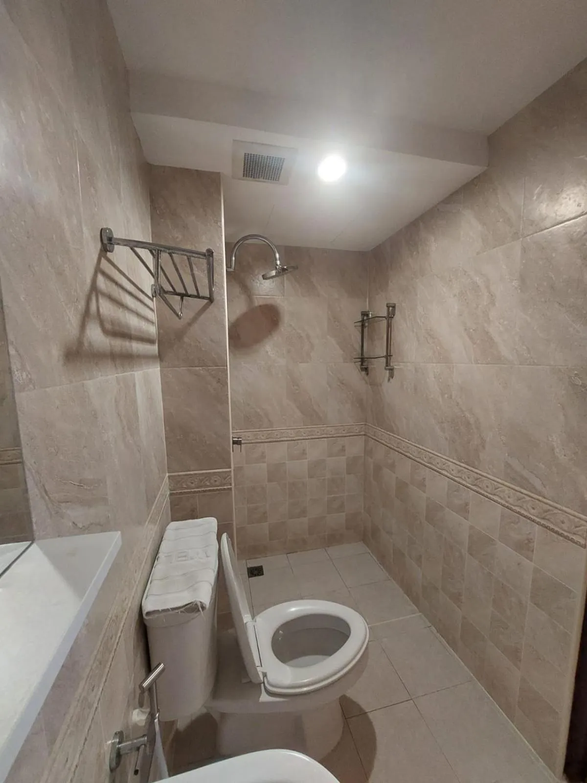 V Check inn Sukhumvit 22