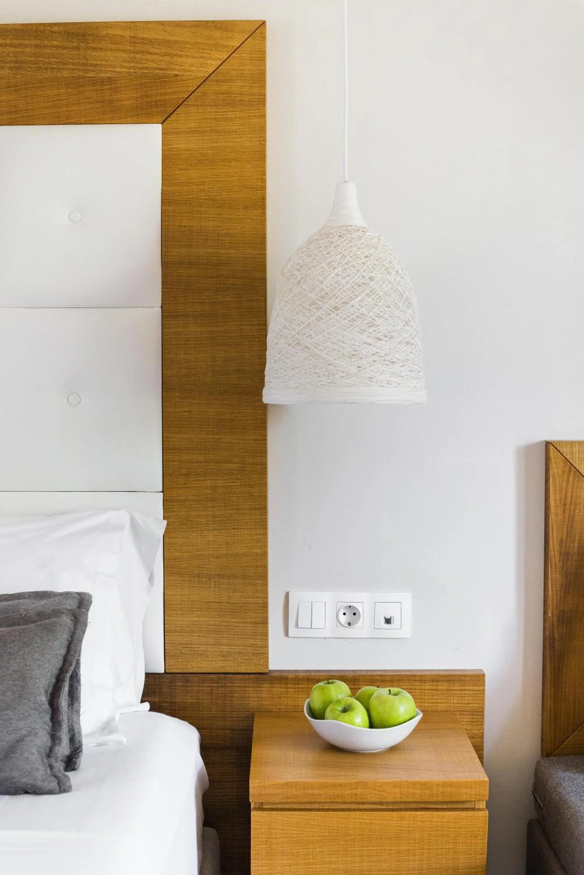 Photo of the whole room, Bed in Akron Seascape Resort