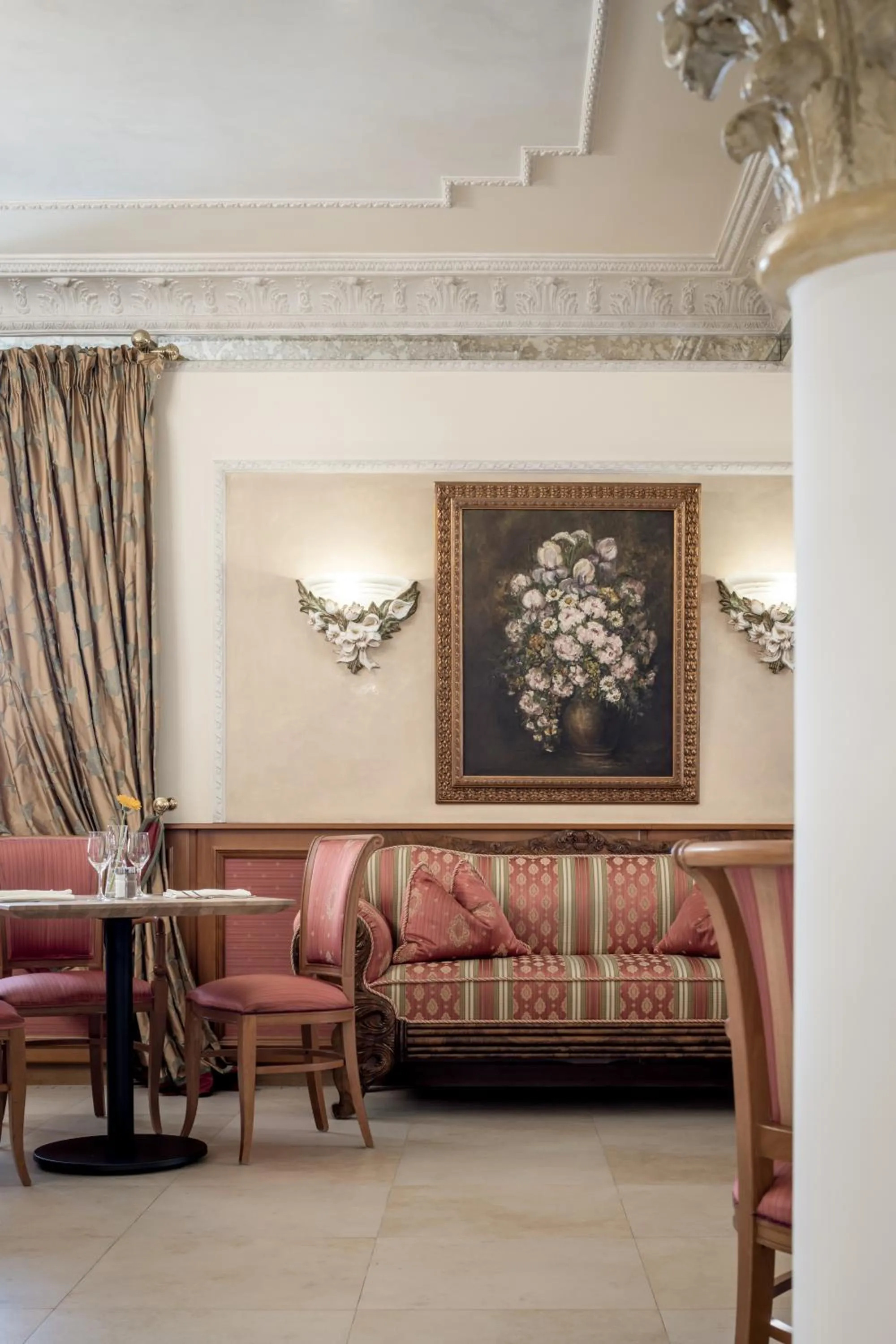 Breakfast in Hotel Donauhof