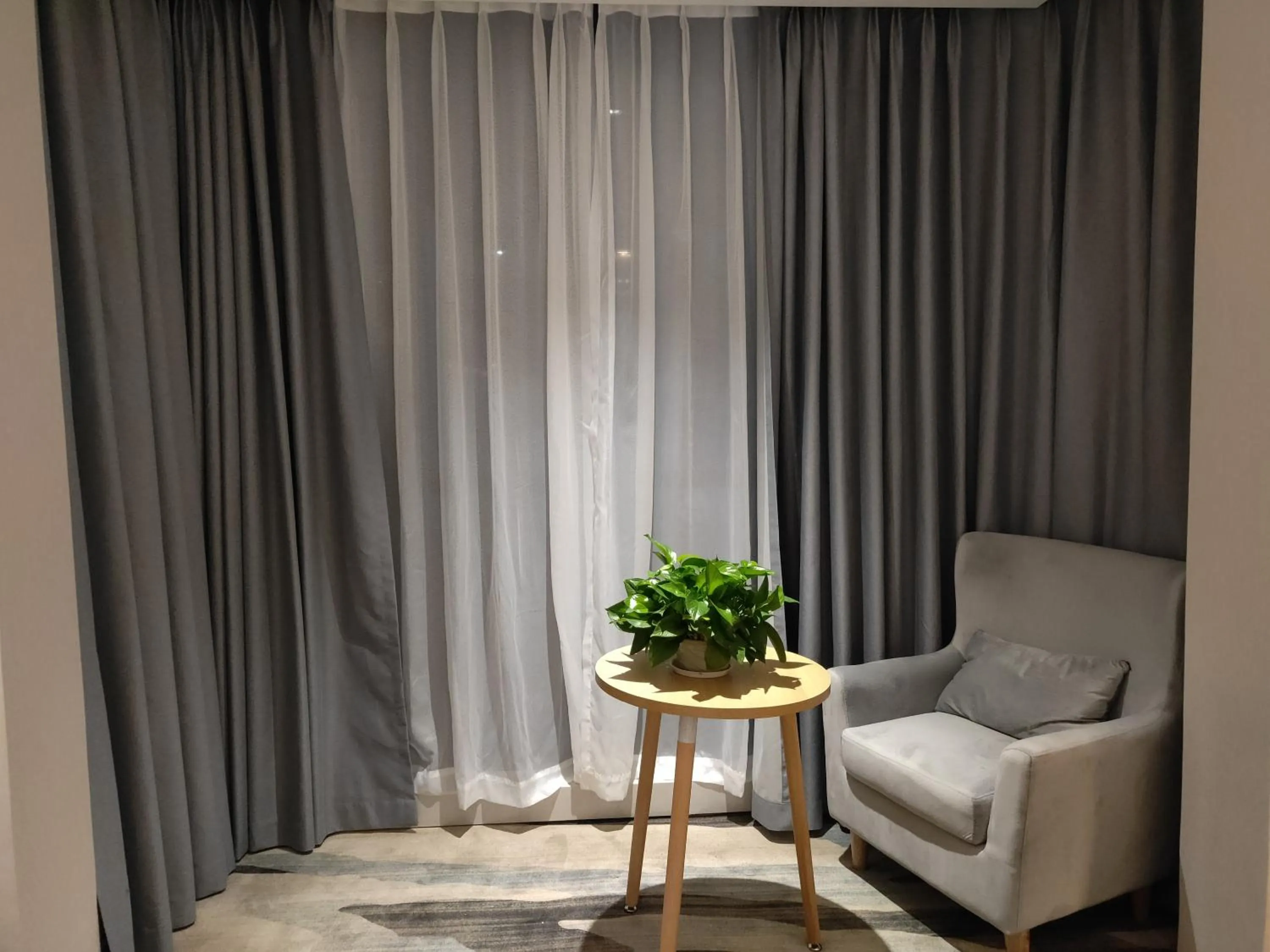 Up And In Ganzhou Zhanggong District Baoneng City