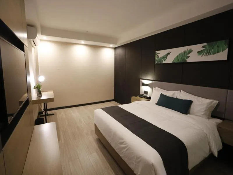 Up and In Kashgar Xiyu Avenue Food Street