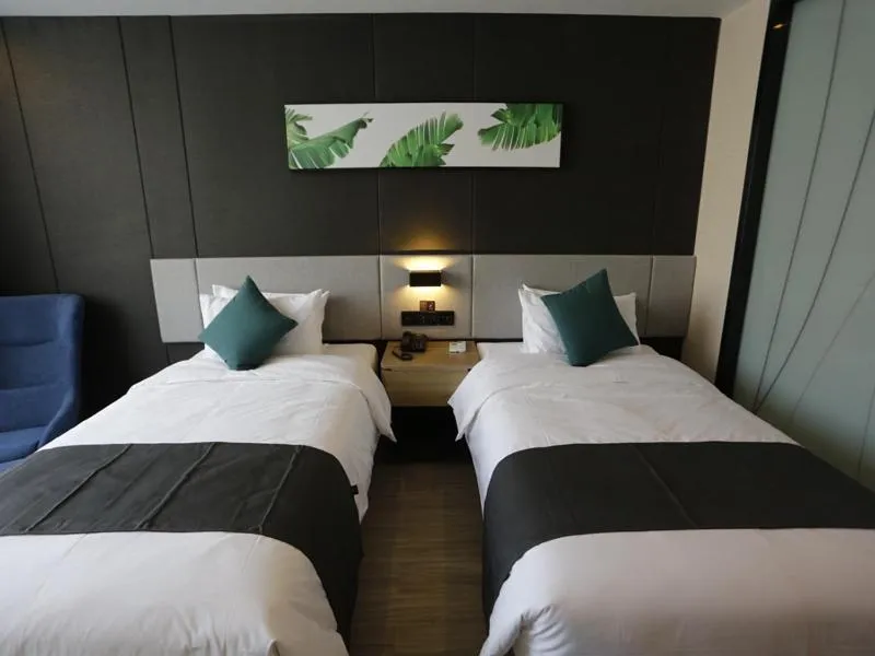 Up and In Kashgar Xiyu Avenue Food Street