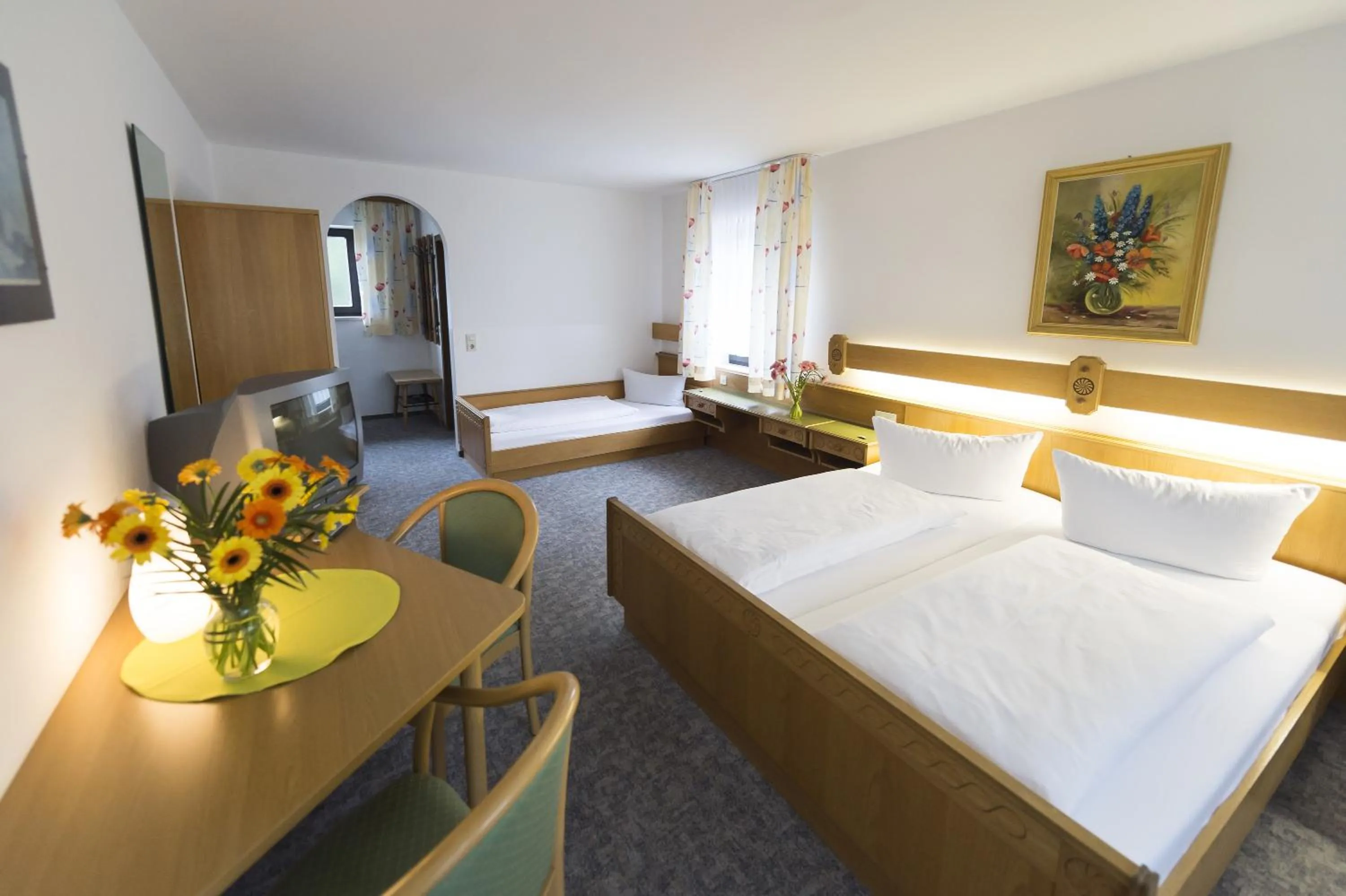 Photo of the whole room, Bed in Hotel Dreisonnenberg