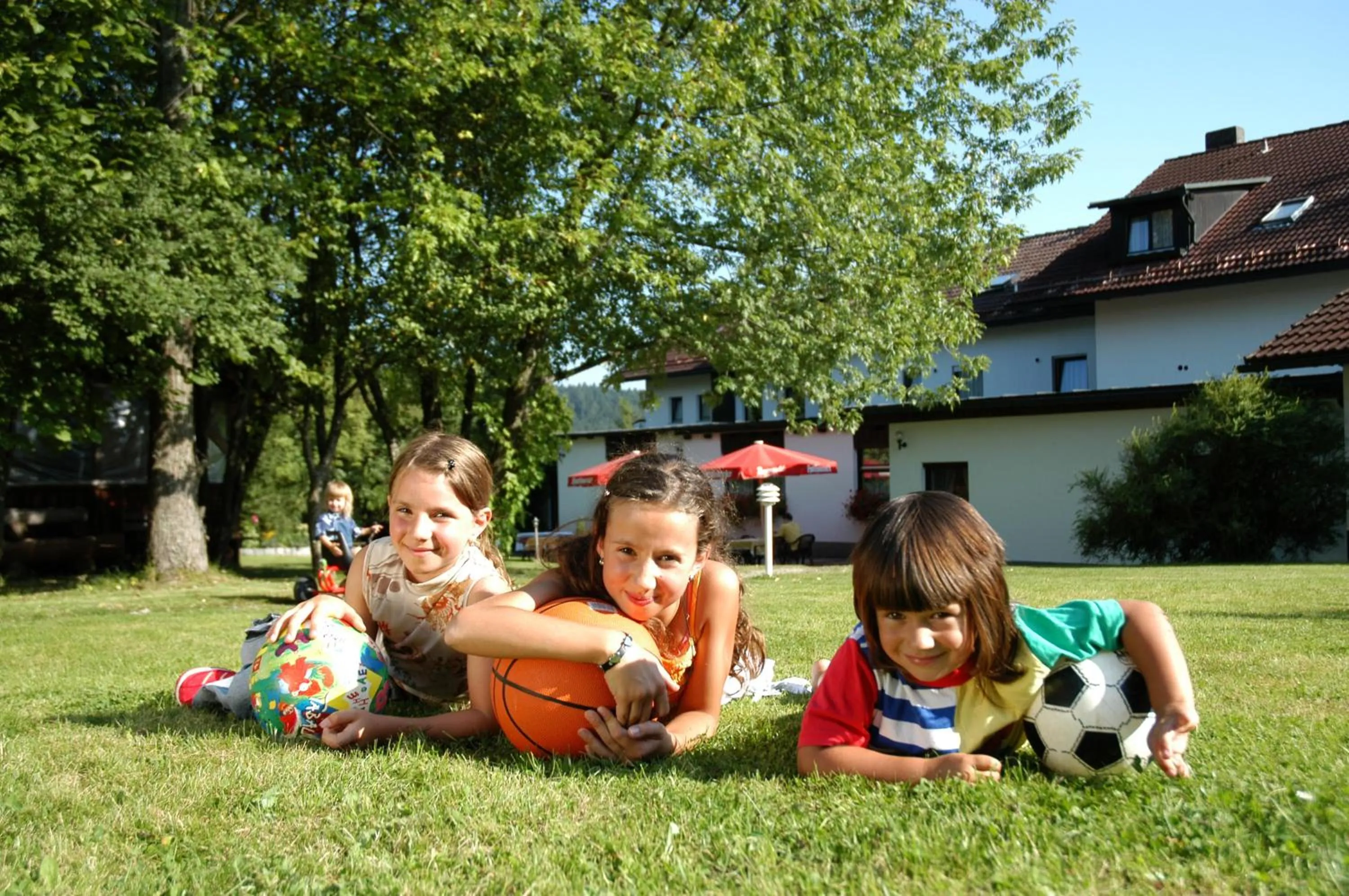 young children in Hotel Dreisonnenberg