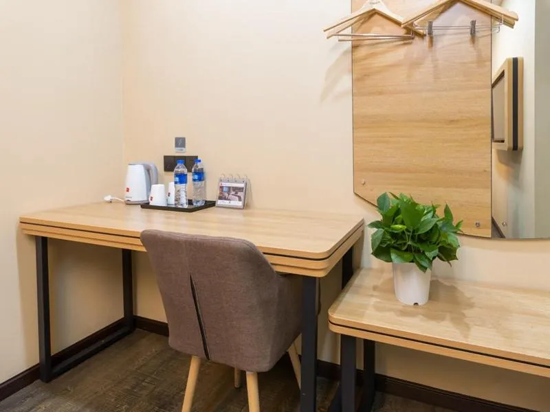 Thank Inn Chain Hotel Shanghai Songjiang District Yongfeng Road Store