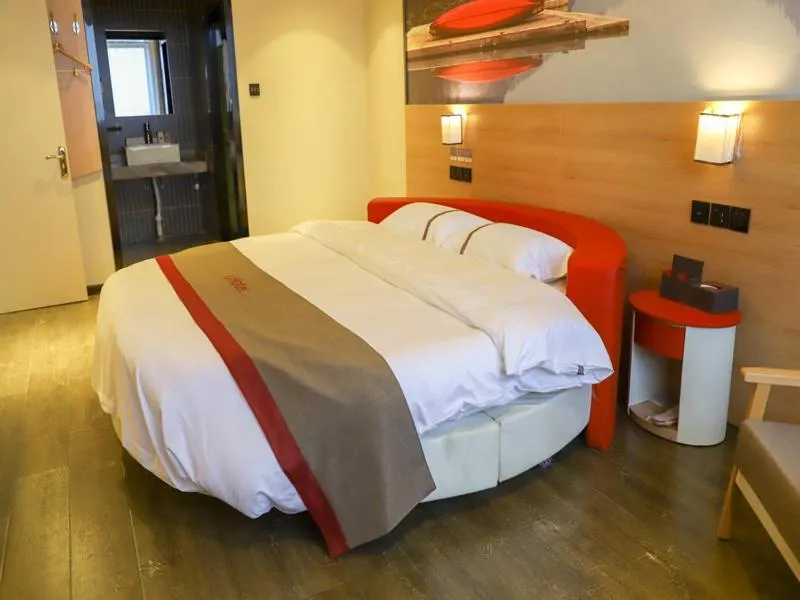 Bed in Thank Inn Chain Hotel Shanxi Yuncheng Ruicheng County Dongmao Plaza Store