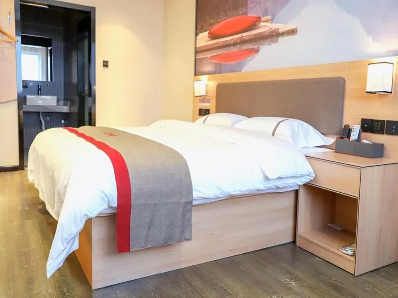 Bed in Thank Inn Chain Hotel Shanxi Yuncheng Ruicheng County Dongmao Plaza Store