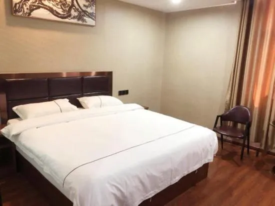 JUN Hotels Jiangxi Yingtan Yujiang County Railway Station Store