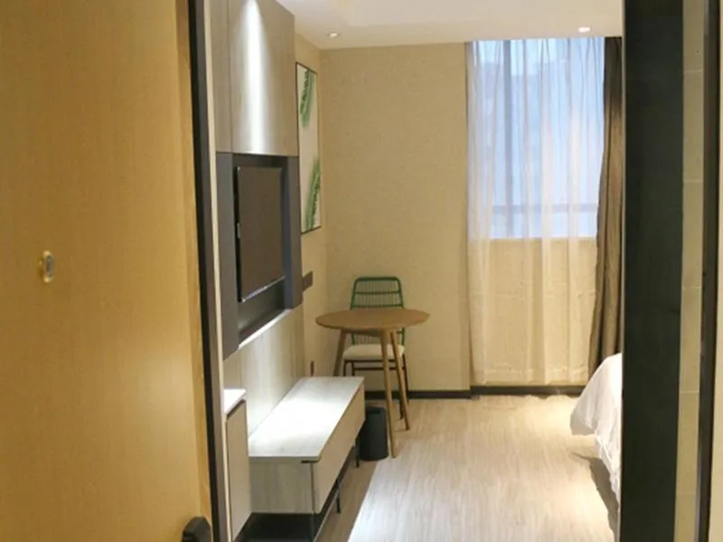 Up And In Shandong Linyi Lanshan District Taisheng Square