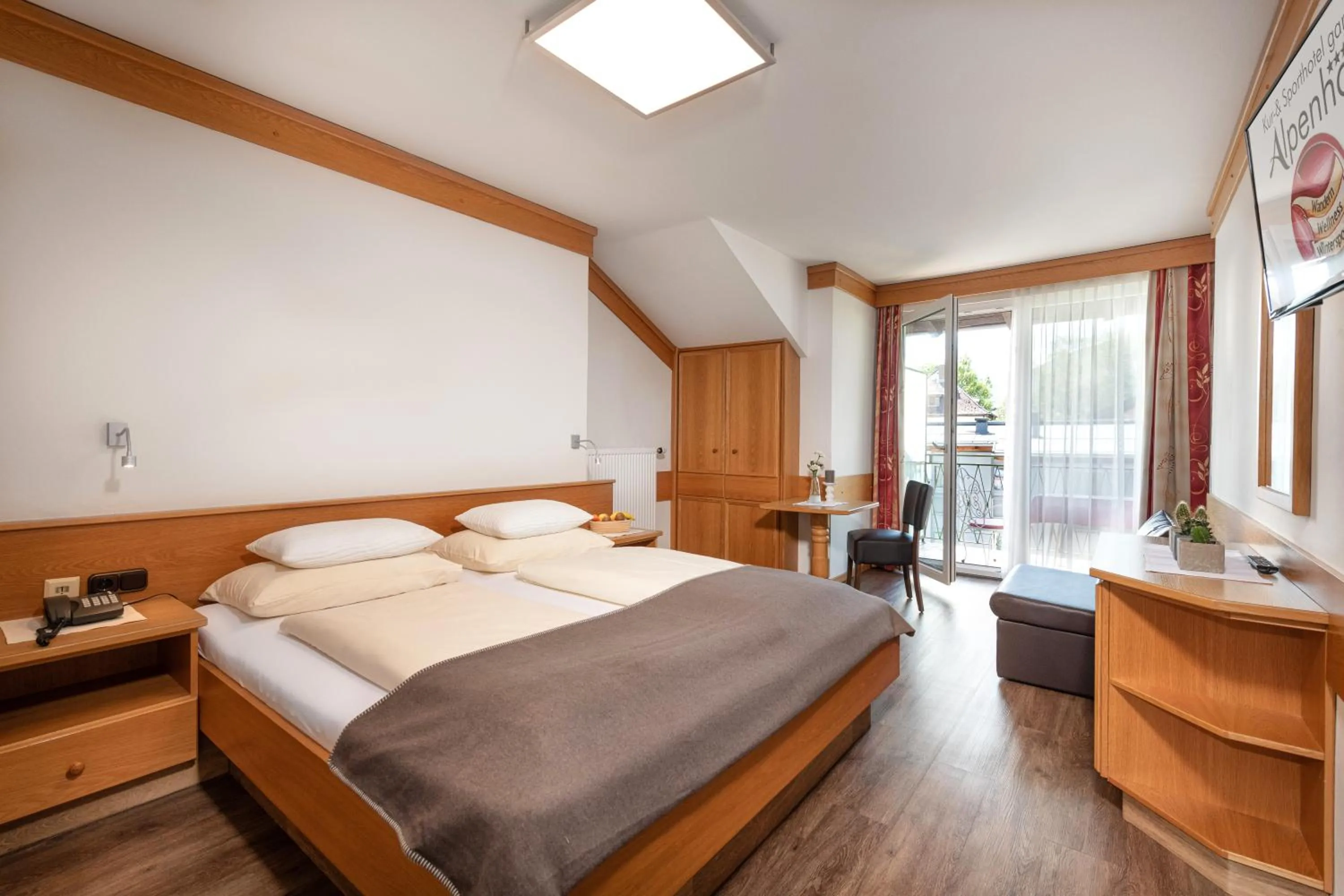 Photo of the whole room, Bed in Hotel Alpenhof - New Sauna Area