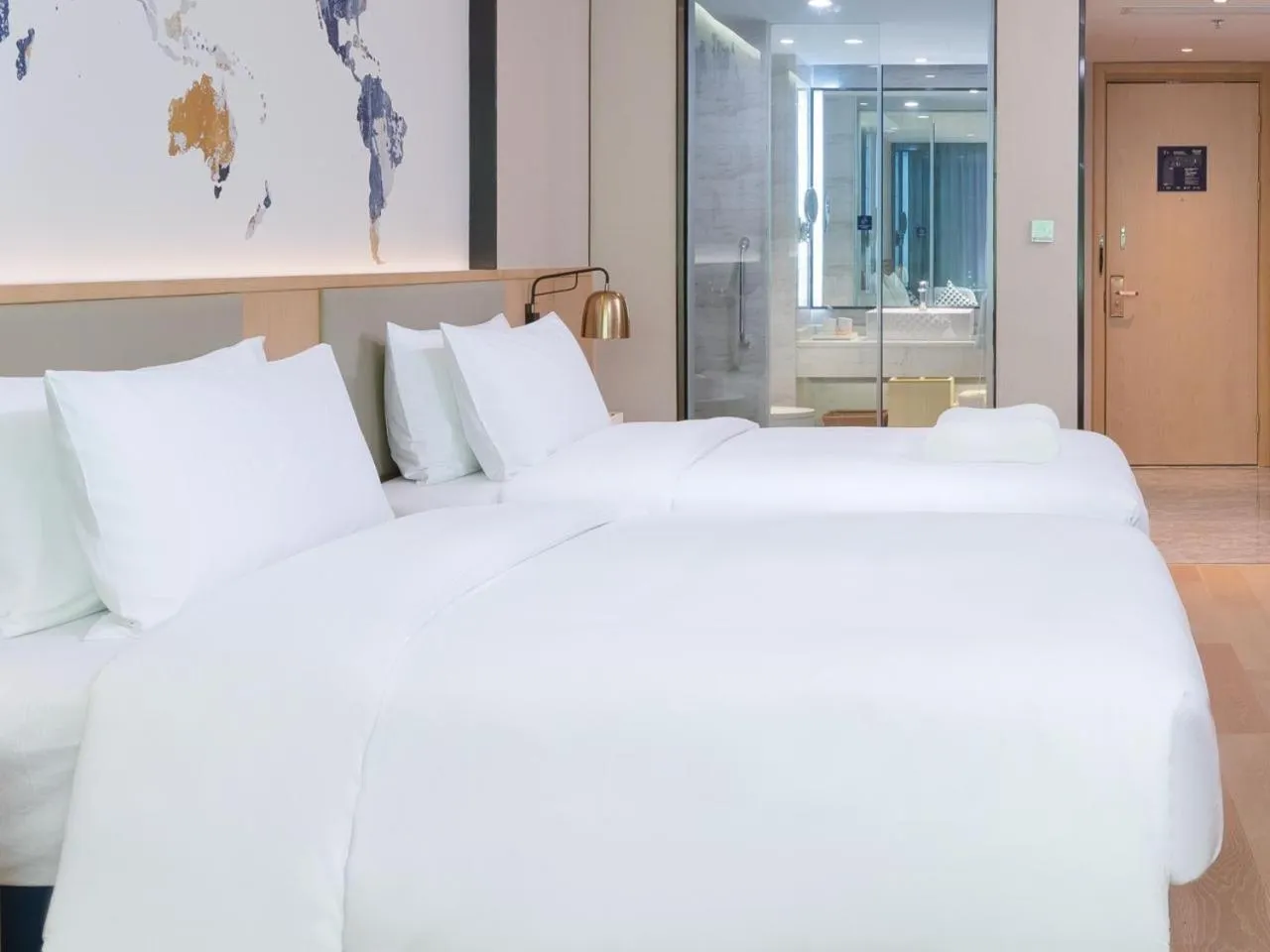 Bed in Shenzhen Universide-Senter＆BaoHe Road Kyriad Marvelous Hotel