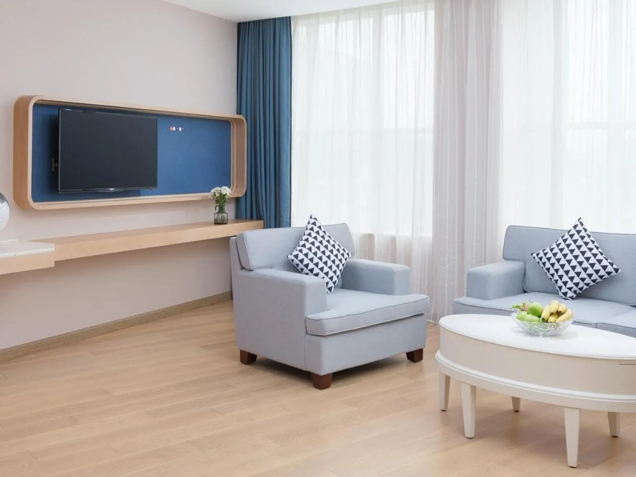 Shenzhen Universide-Senter＆BaoHe Road Kyriad Marvelous Hotel