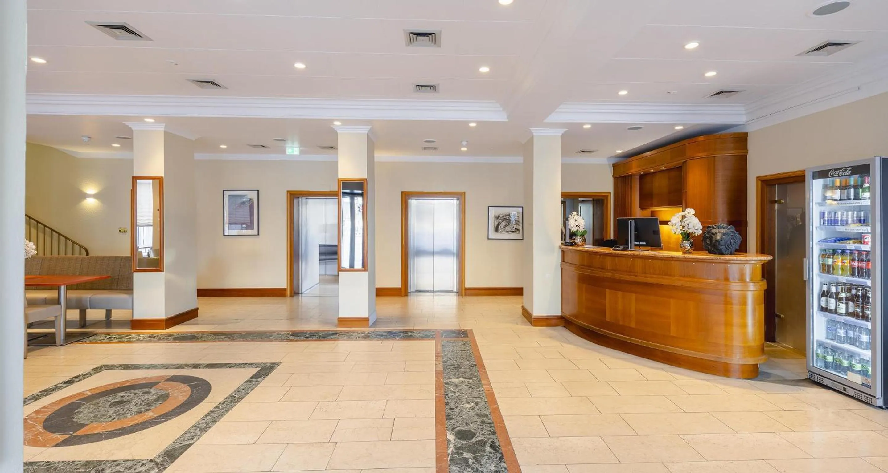 Lobby or reception in Best Western Hotel Leipzig City Centre