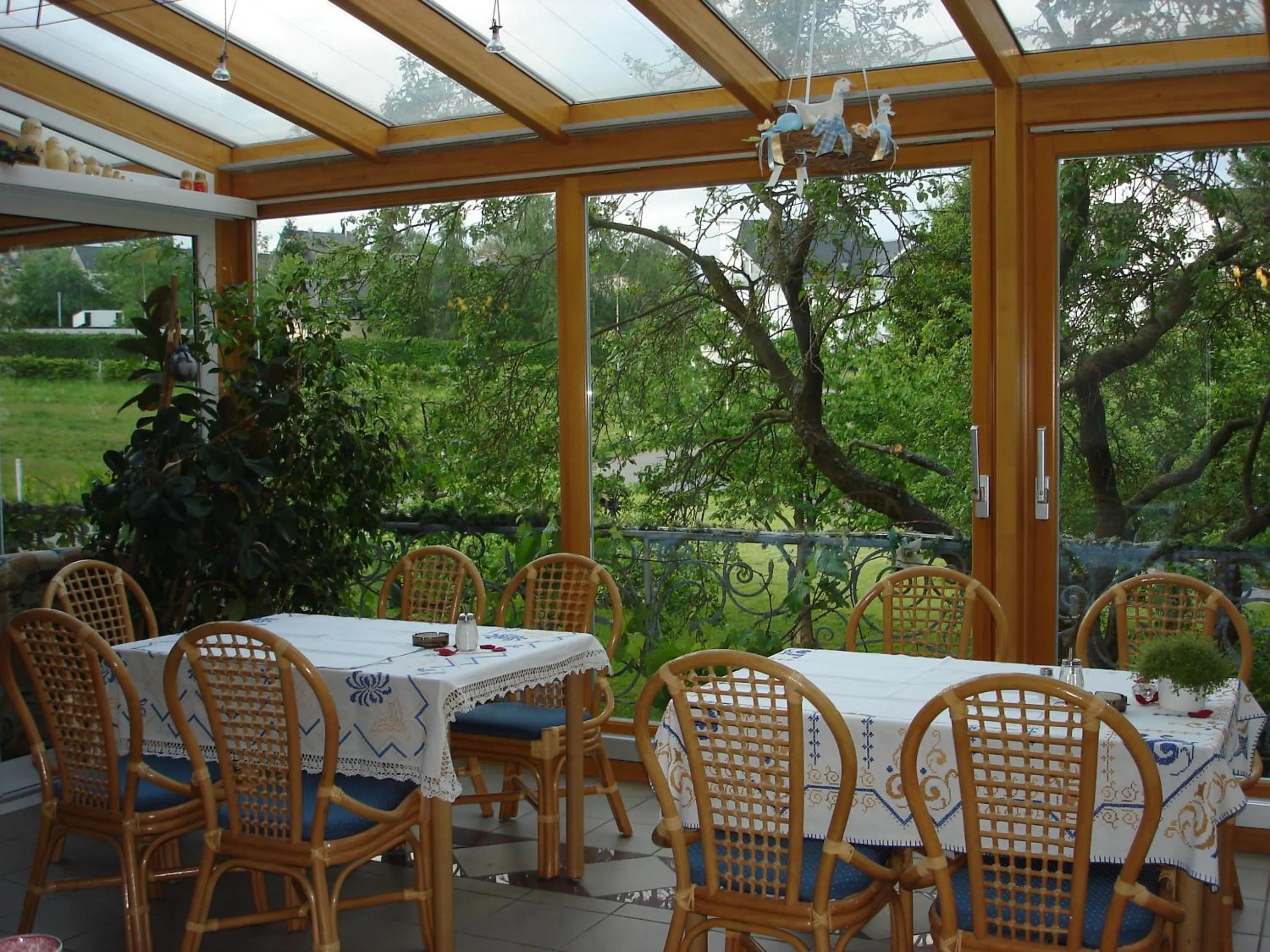 Restaurant/places to eat in Hotel zum Rehberg